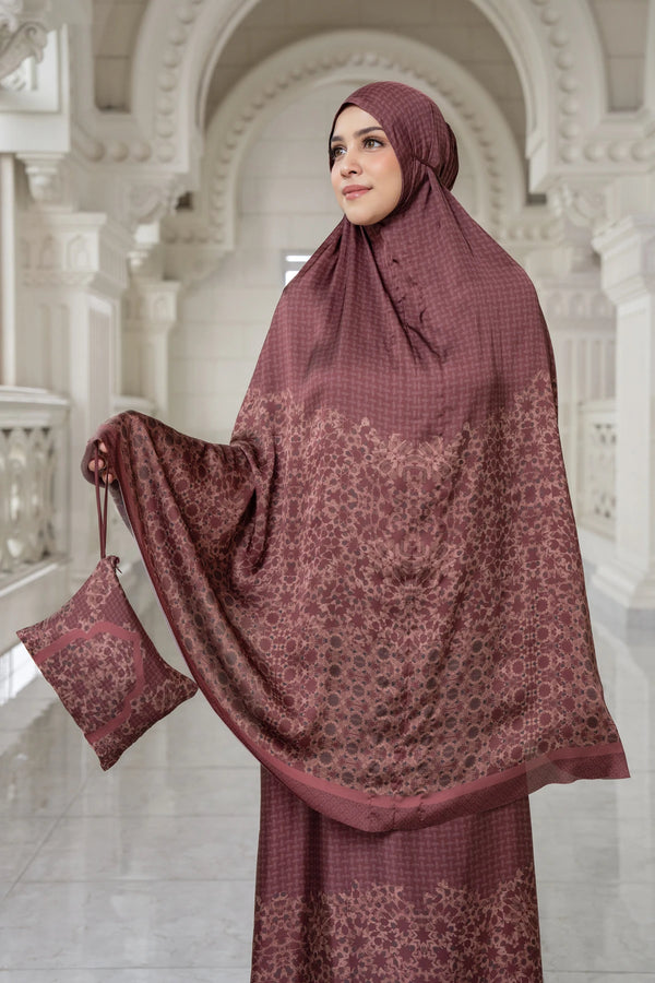 Haramain 2 Prayer Robe - Oud Red