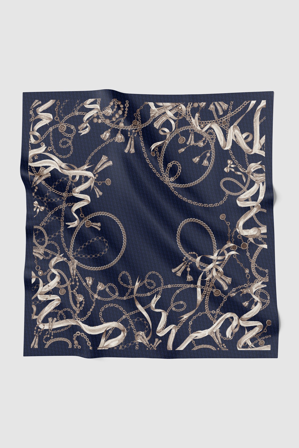 Signature Chain Square - Azure