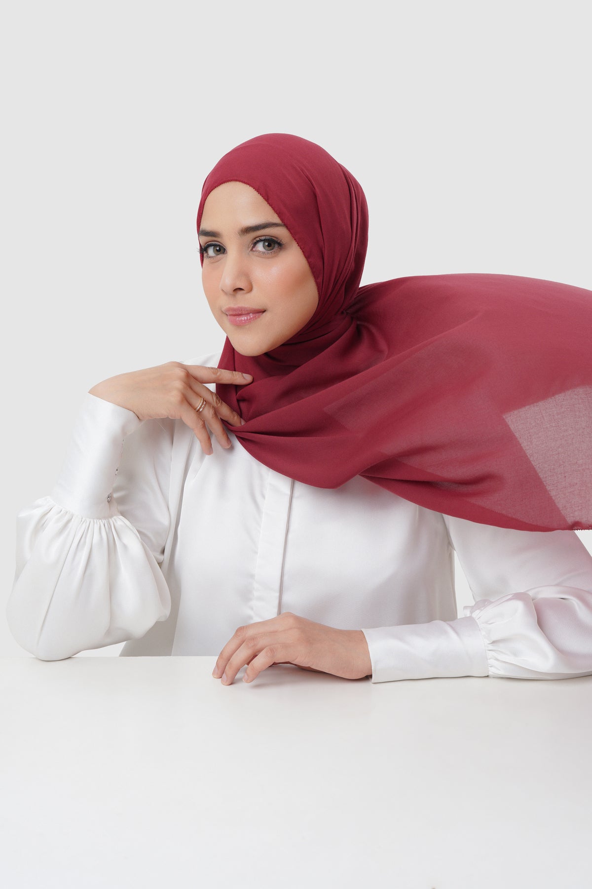 Everyday Twill Shawl - Pomegranate