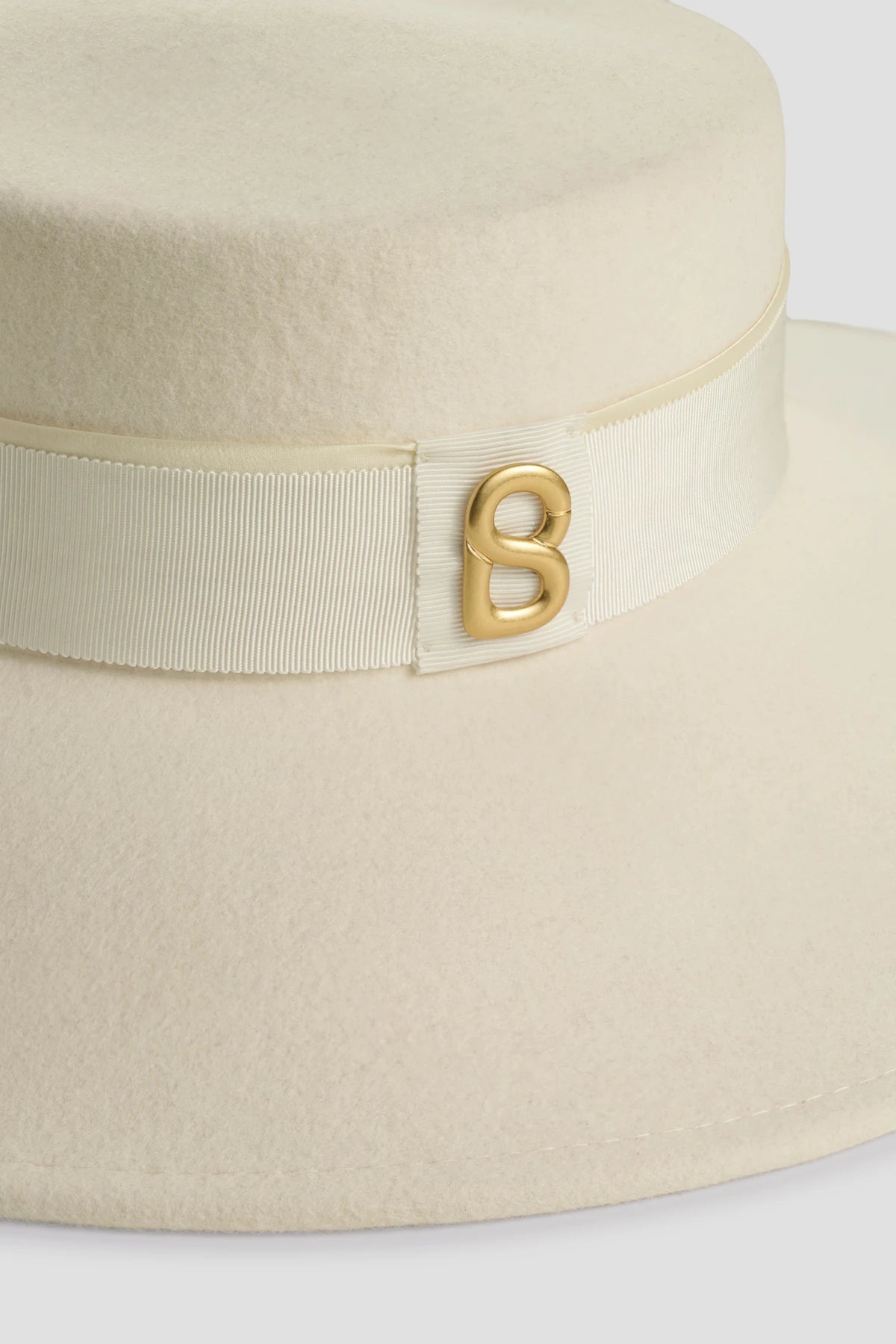 Edith Hat - Broken White