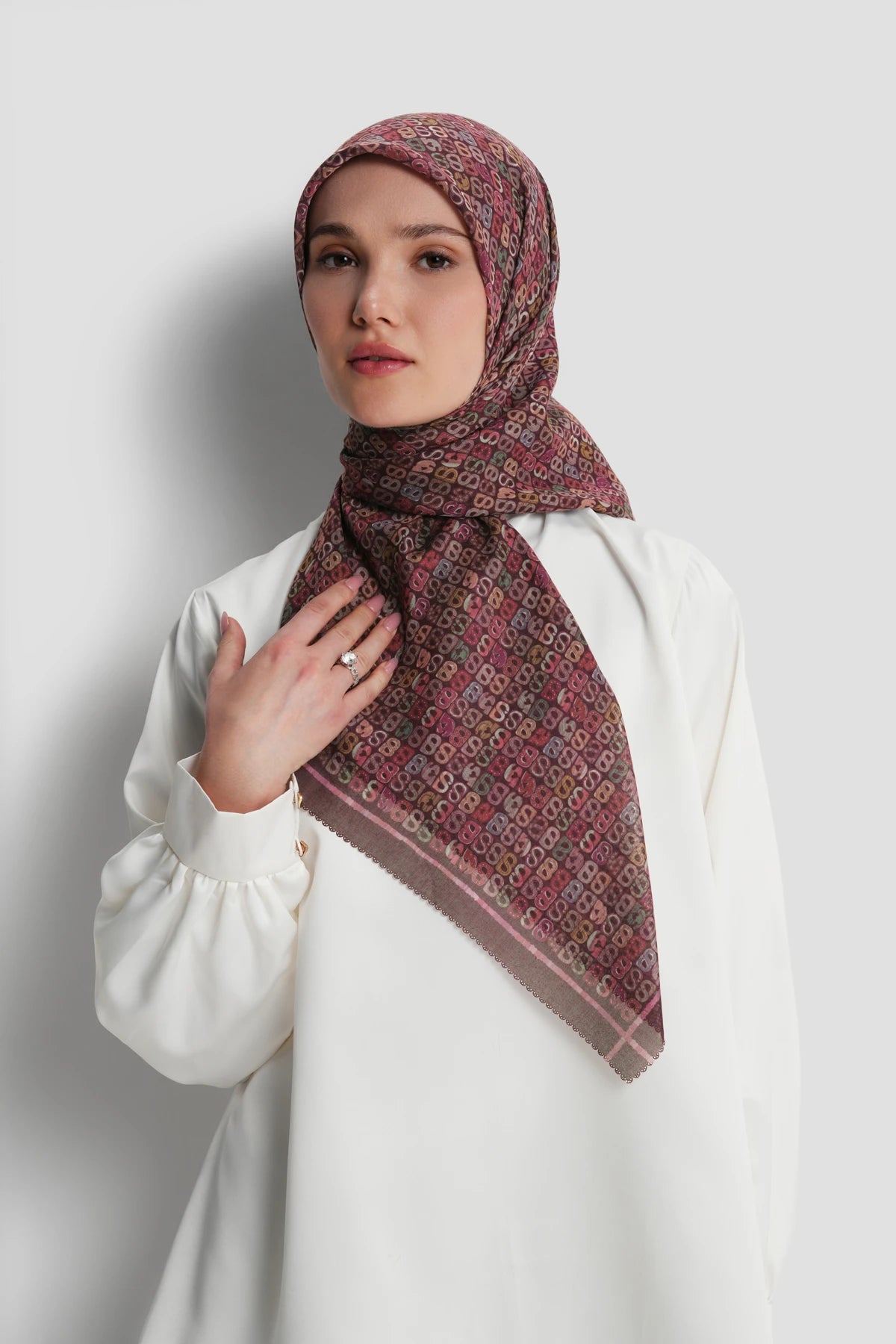 Nagita Square - Plum
