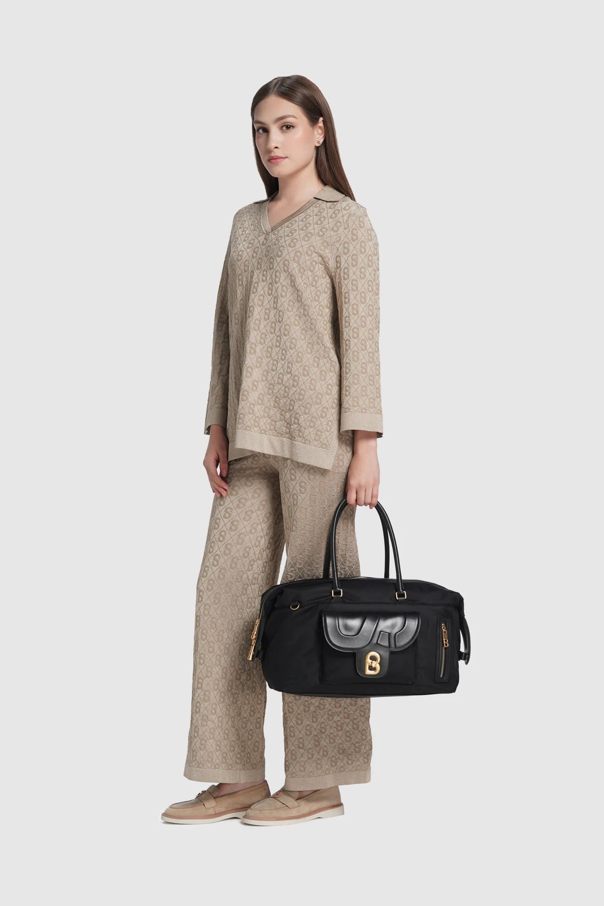 nara carryal bag in black by buttonscarves hand carried style