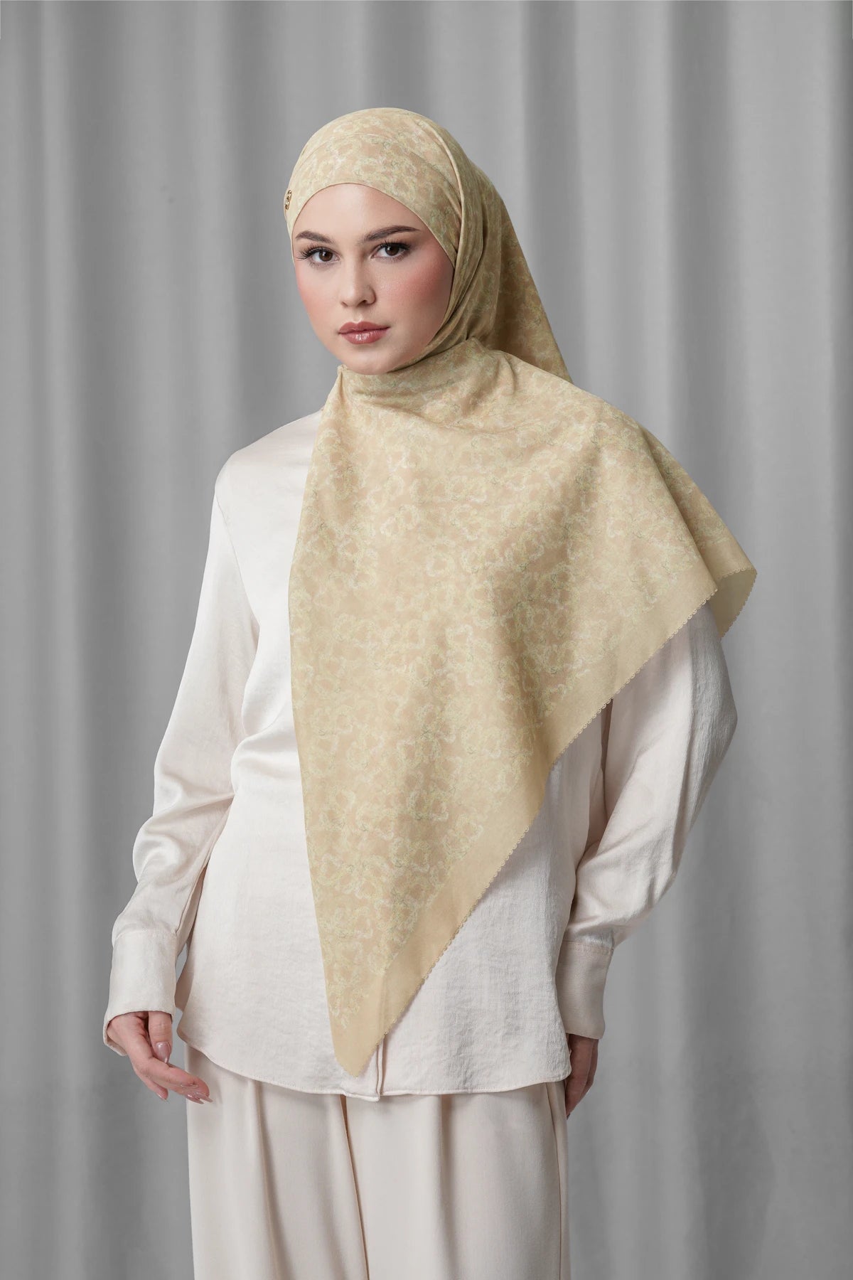 Samla de Fleur Tie Back Square - Sand