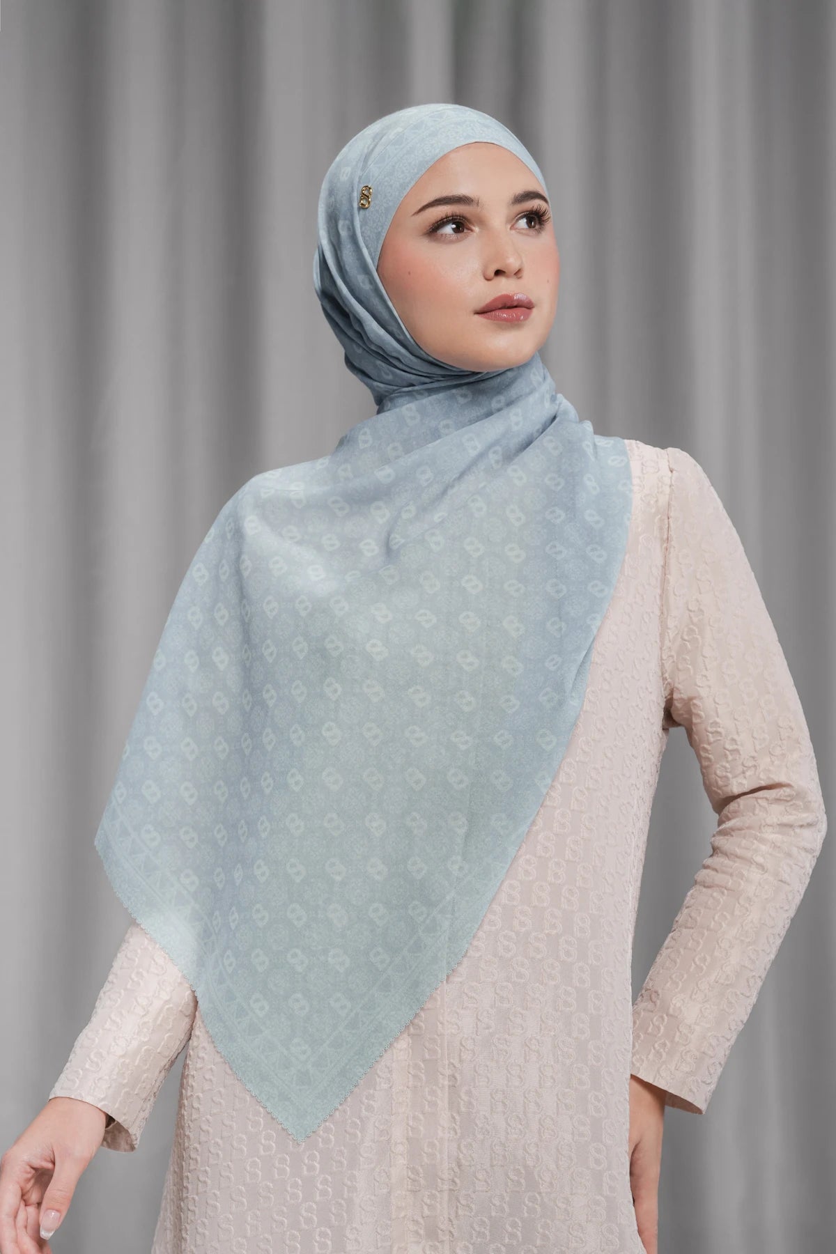 Songket Tie Back Shawl - Nickle