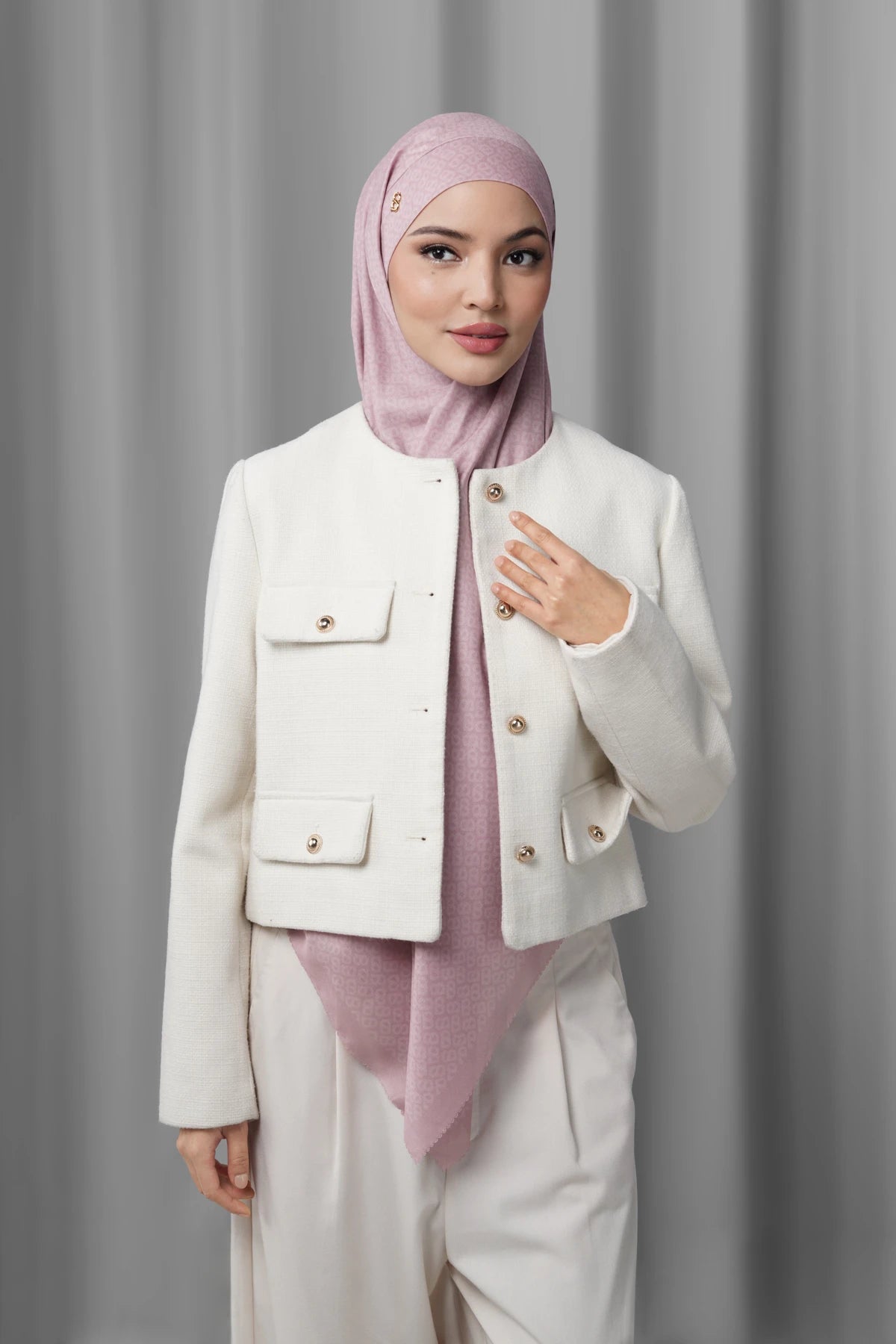 Tapis Tie Back Square - Bridal Rose
