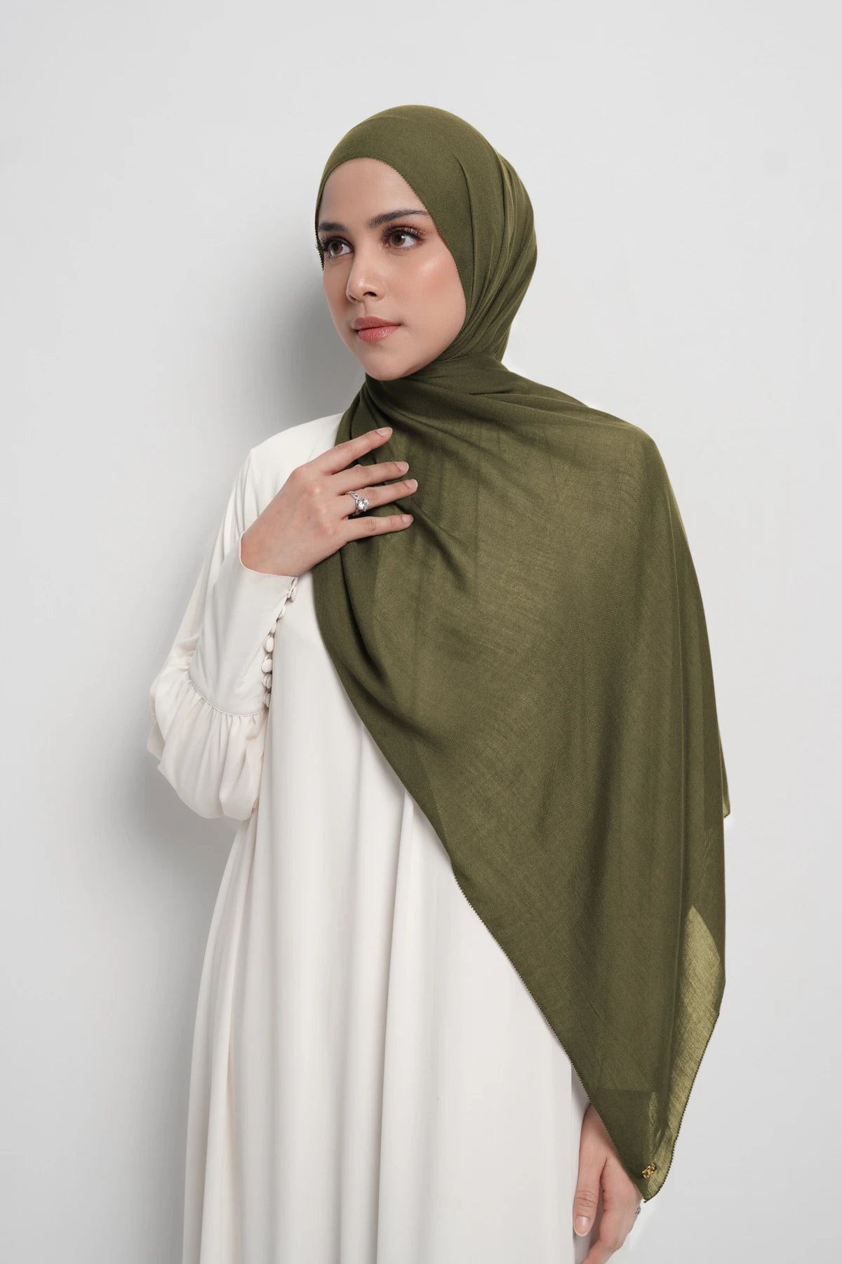 Yura Shawl - Deep Olive