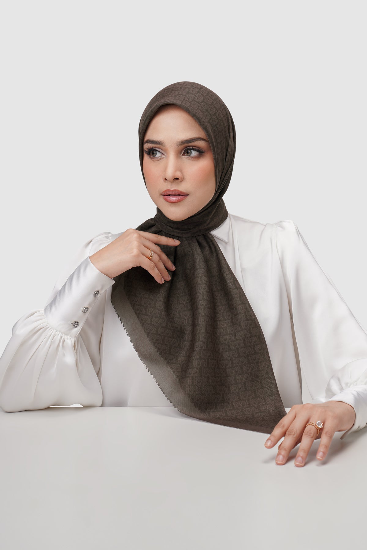 Bimu Twill Square - Coffee Bean