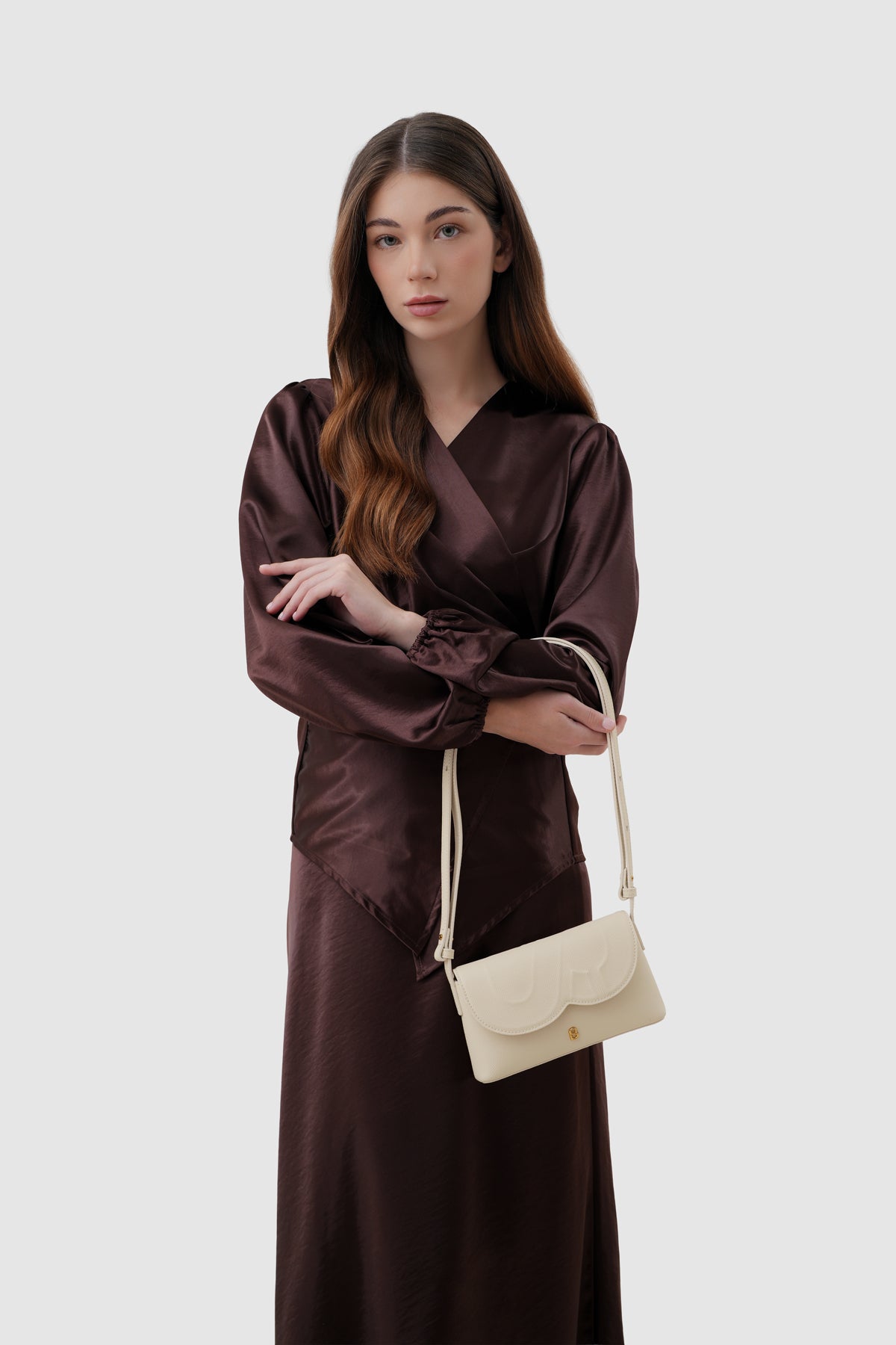 Jenny Sling Bag - Beige