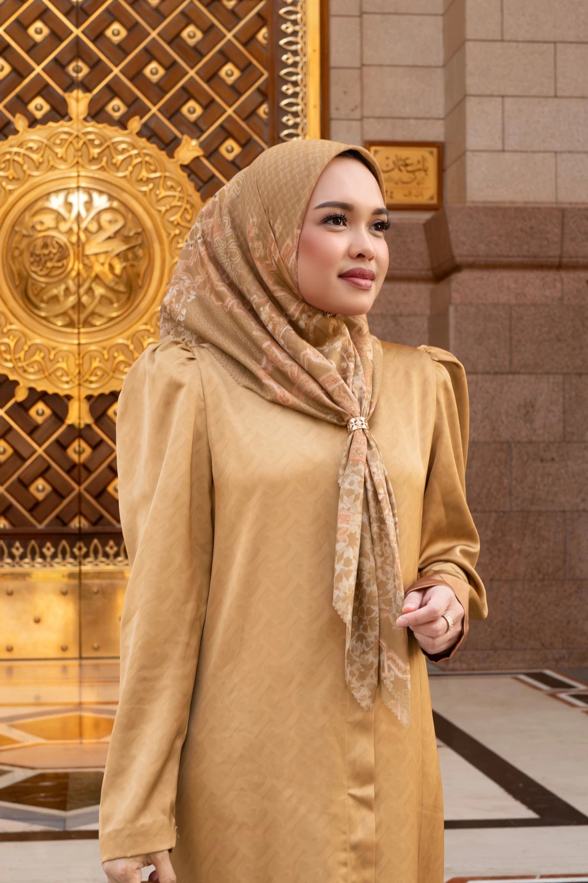Haramain 2 - Sandalwood