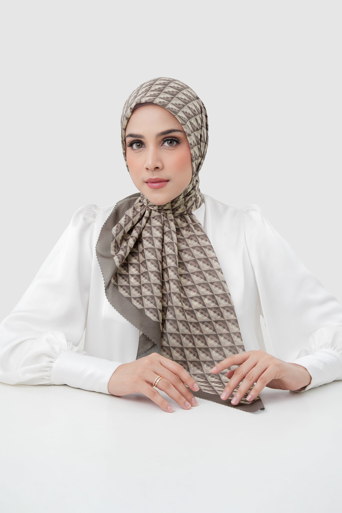 Prism Square - Tiramisu