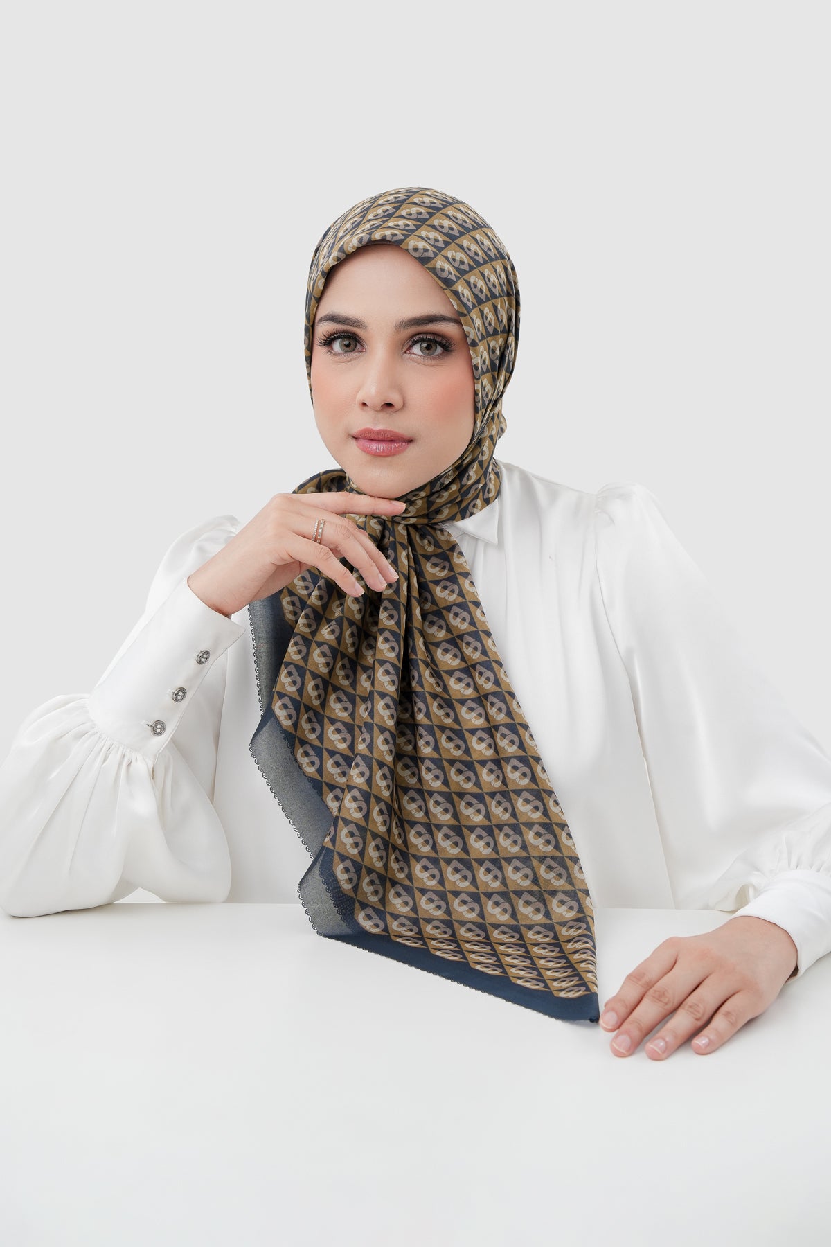 Prism Square - Blue Pea Tea