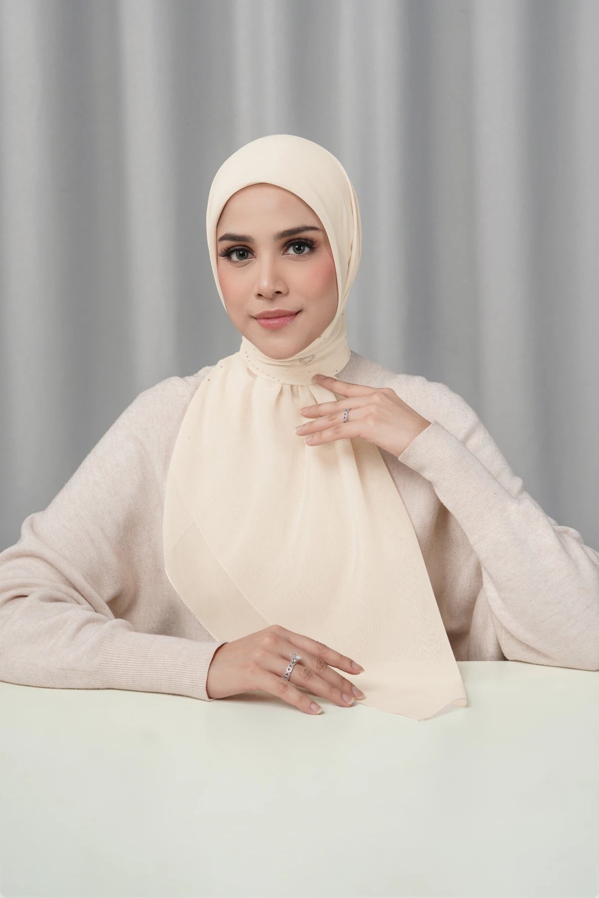 Everyday Glam Scarf - Vanilla
