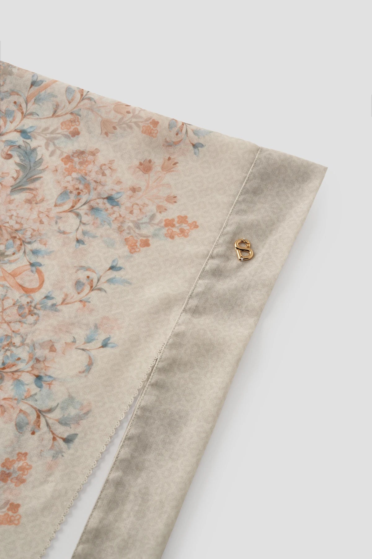 istanbul tie back shawl in dallah by buttonscarves pattern detail