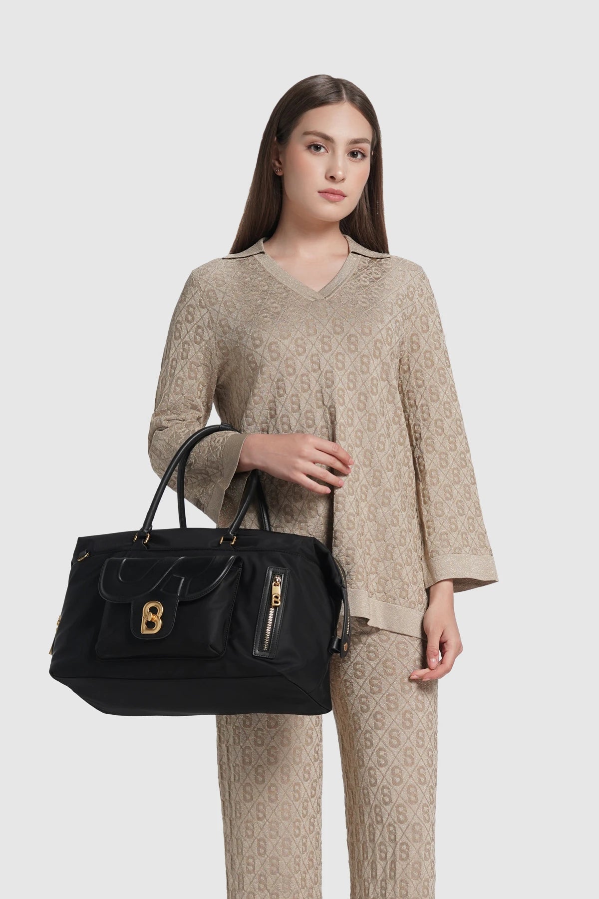 nara carryal bag in black by buttonscarves arm carried style