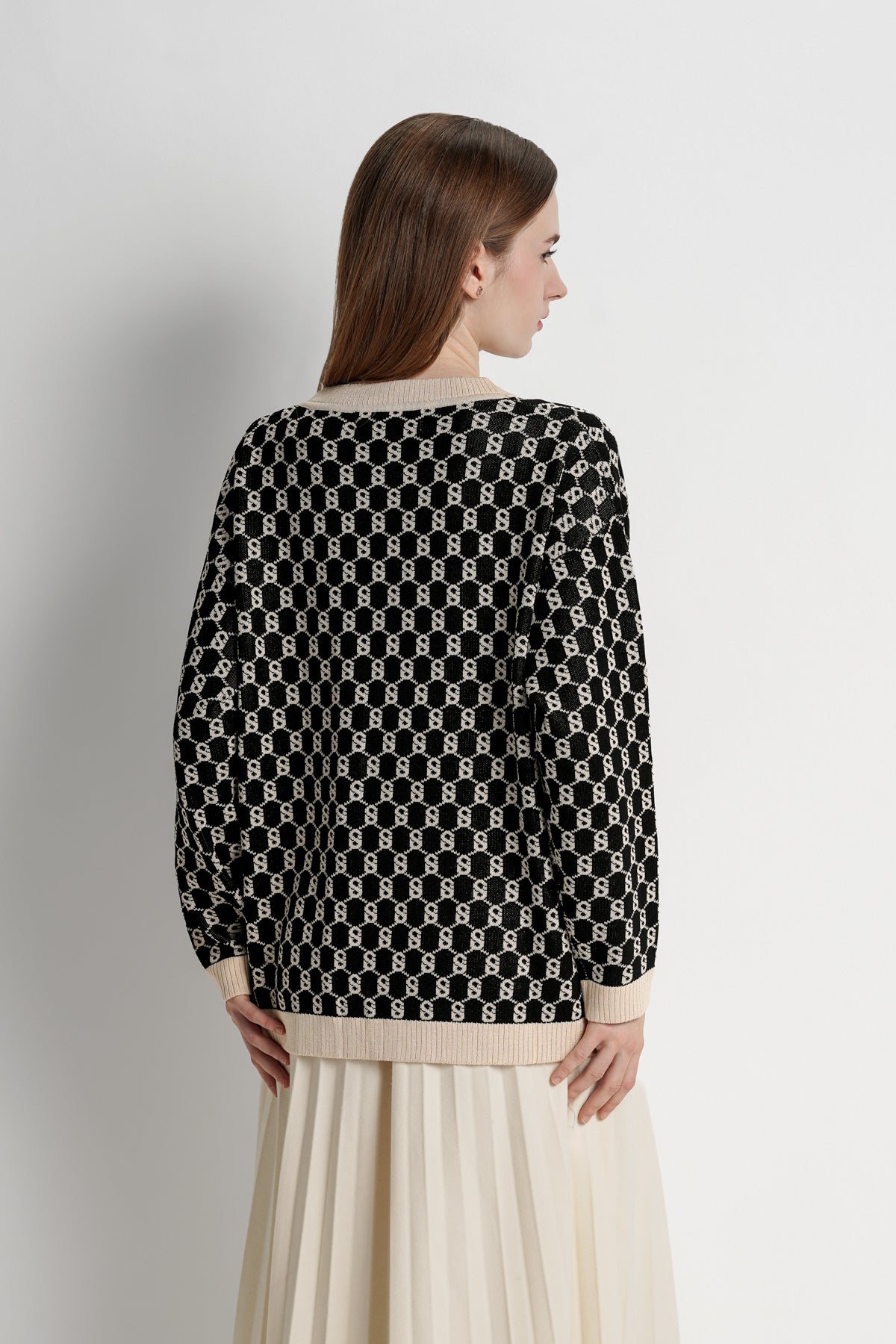Signature Monogram Cardigan - Caviar