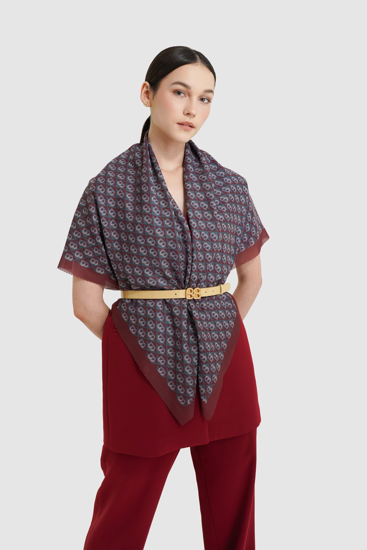 Prism Square - Red Velvet