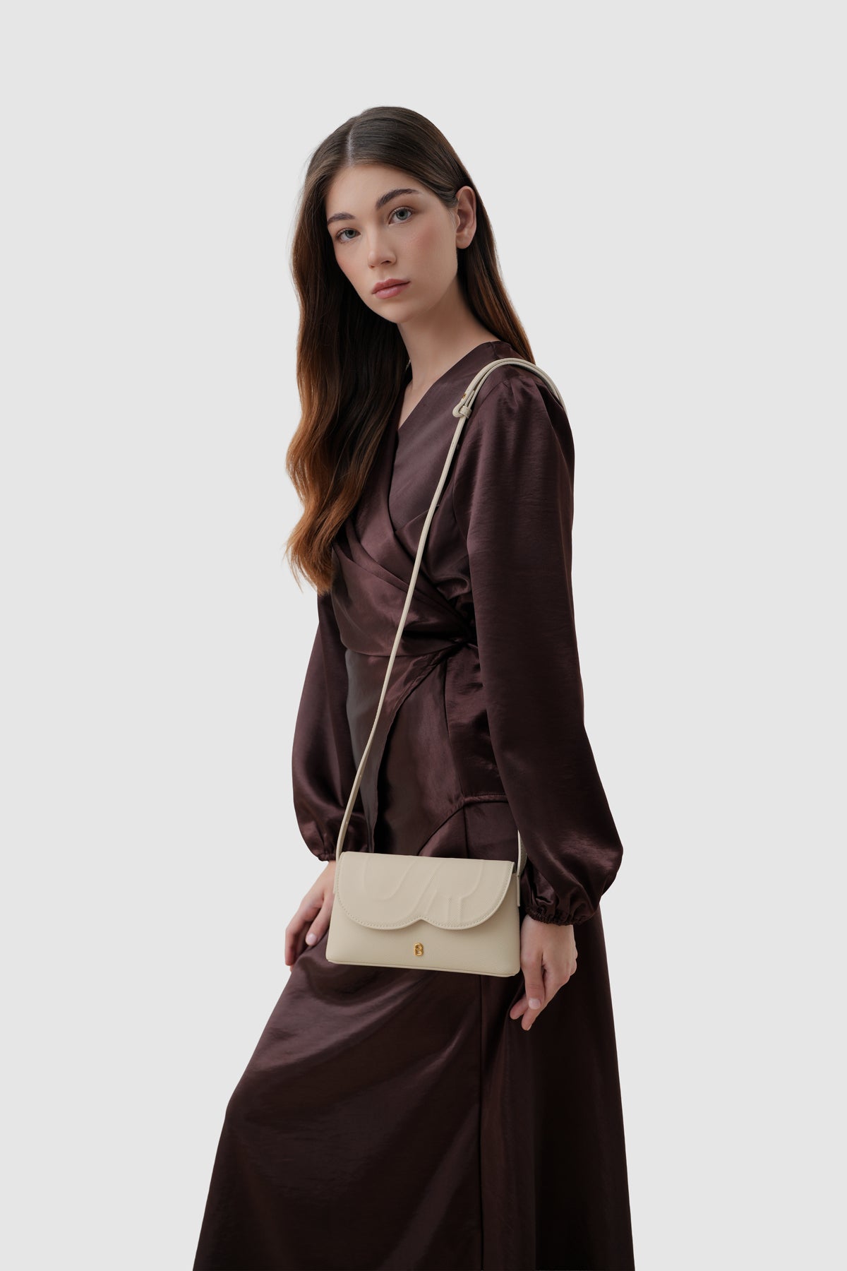 Jenny Sling Bag - Beige