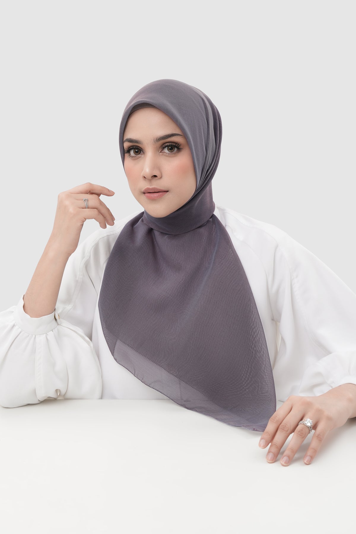 Sunday Square - Horizon