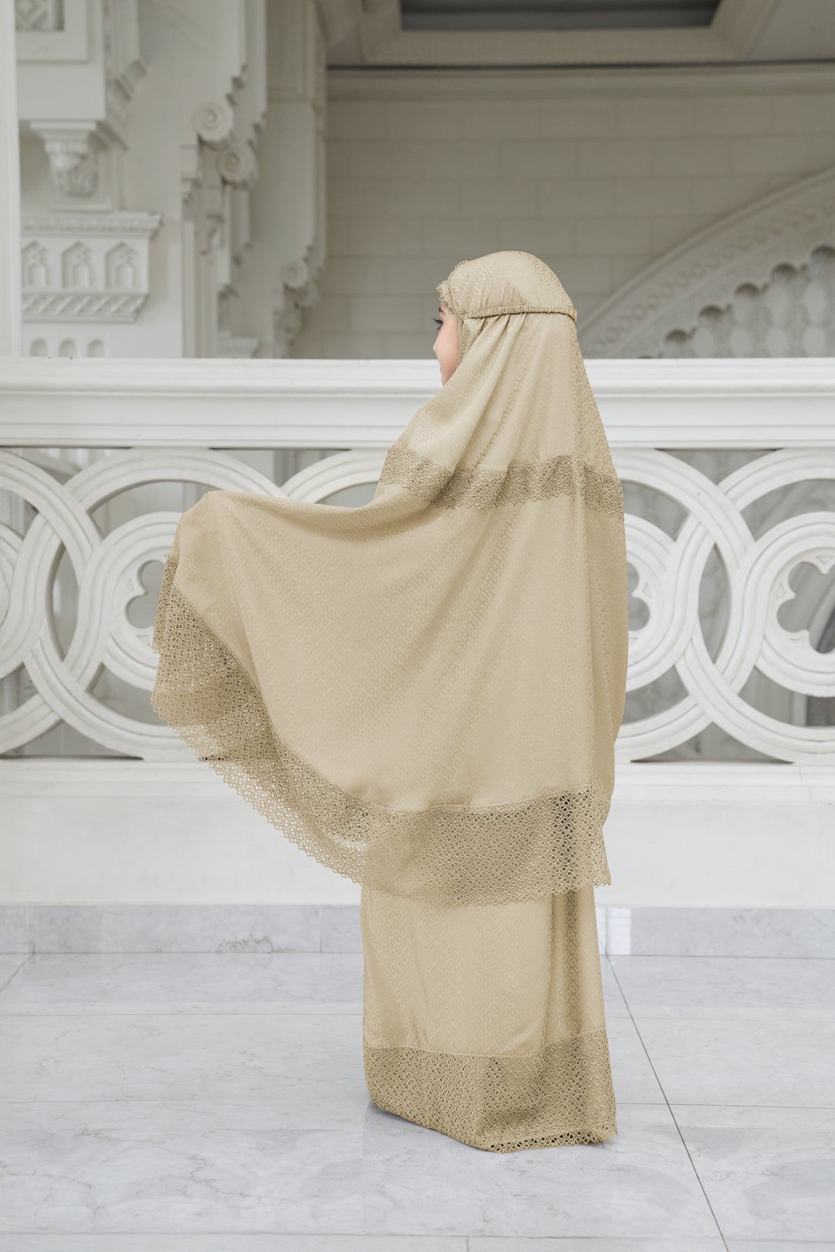 Safa Kids Prayer Robe - Beige