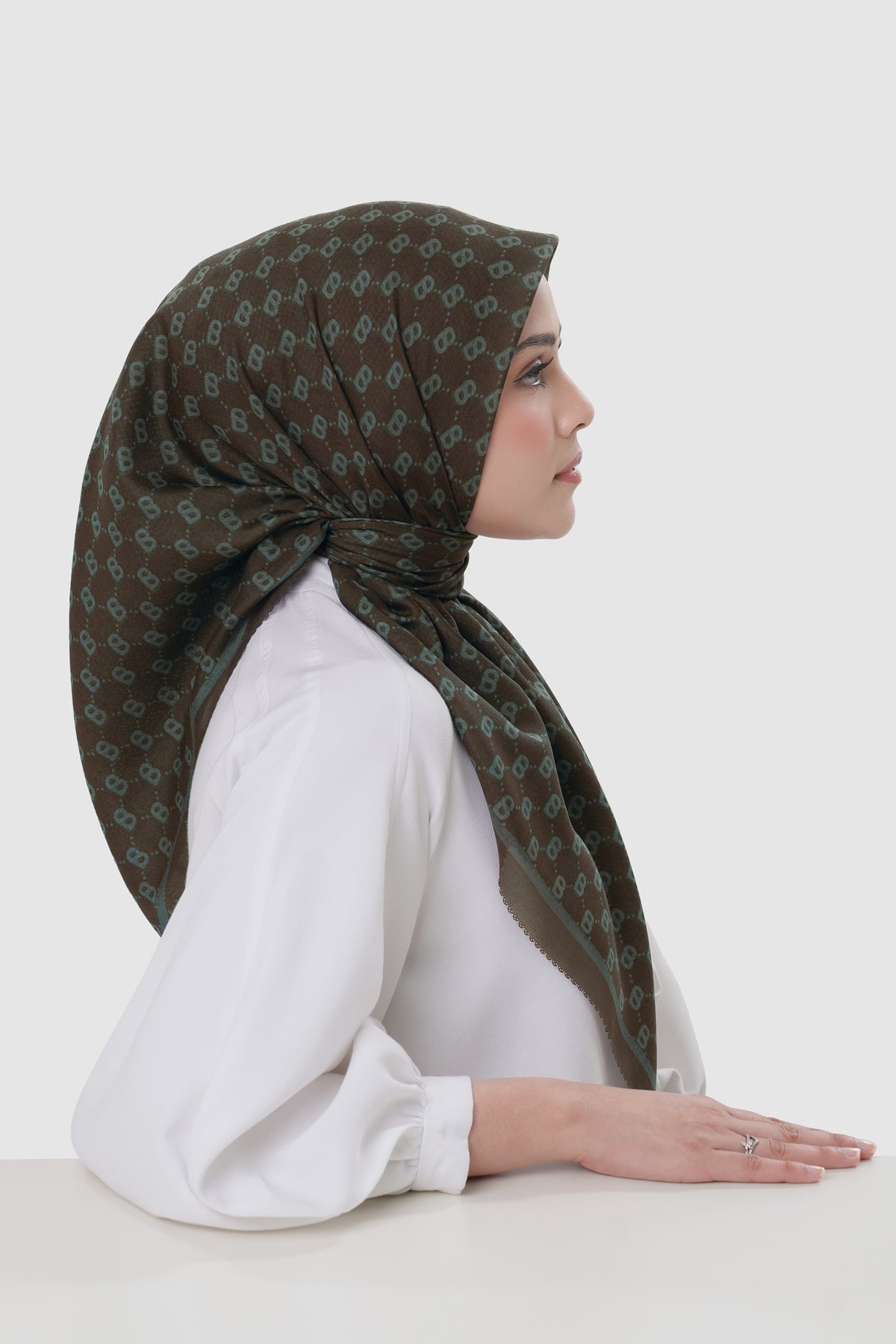 Beverly Square - Choco Mint