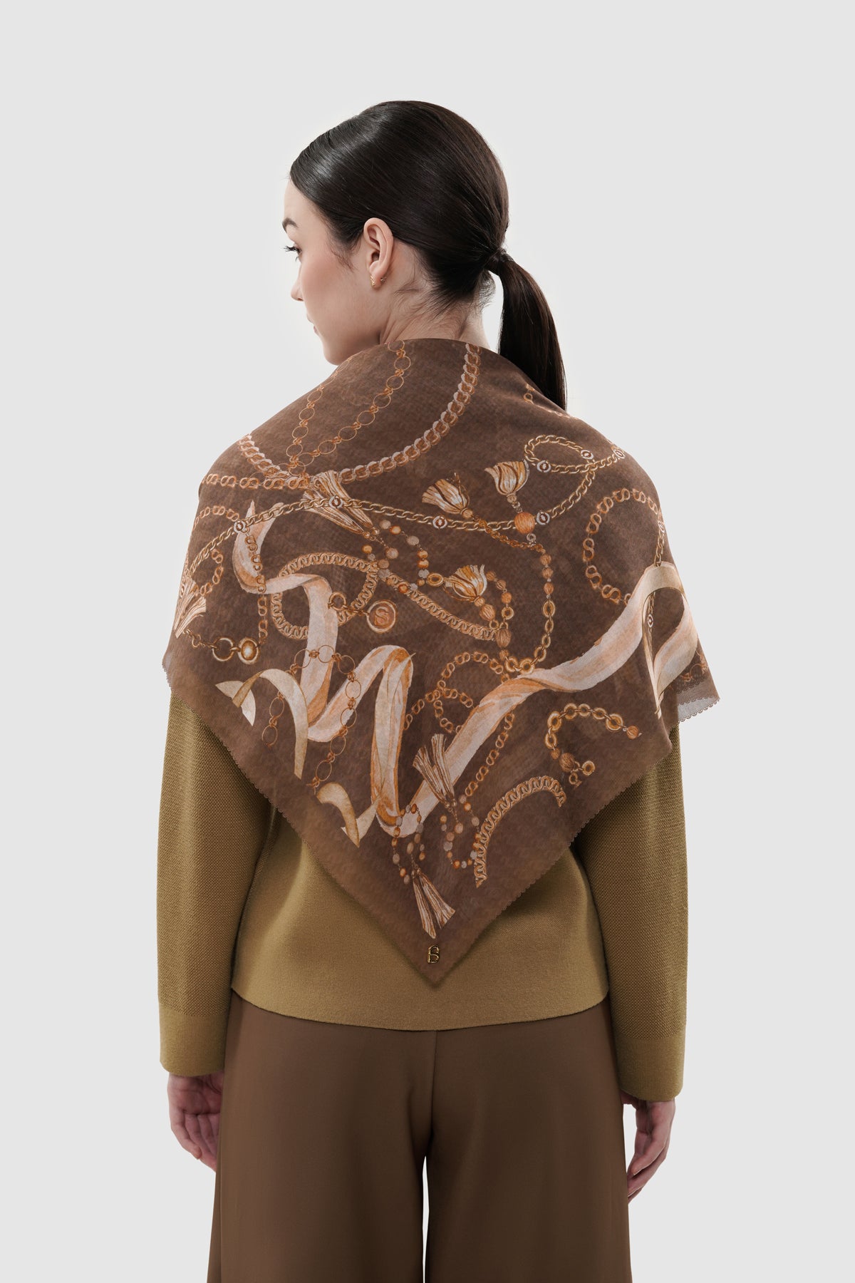 Signature Chain Square - Choco