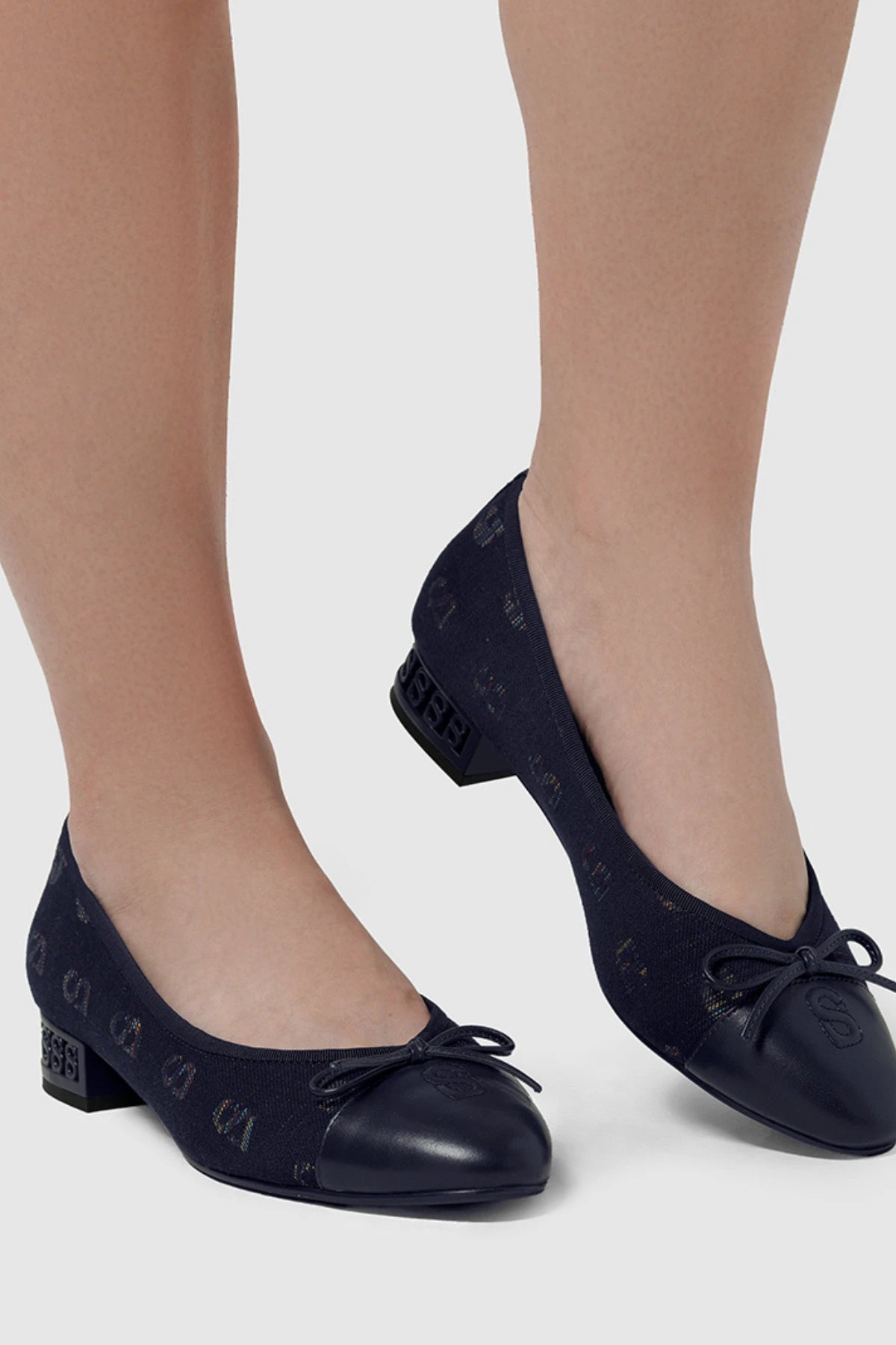 Elie Pump - Navy