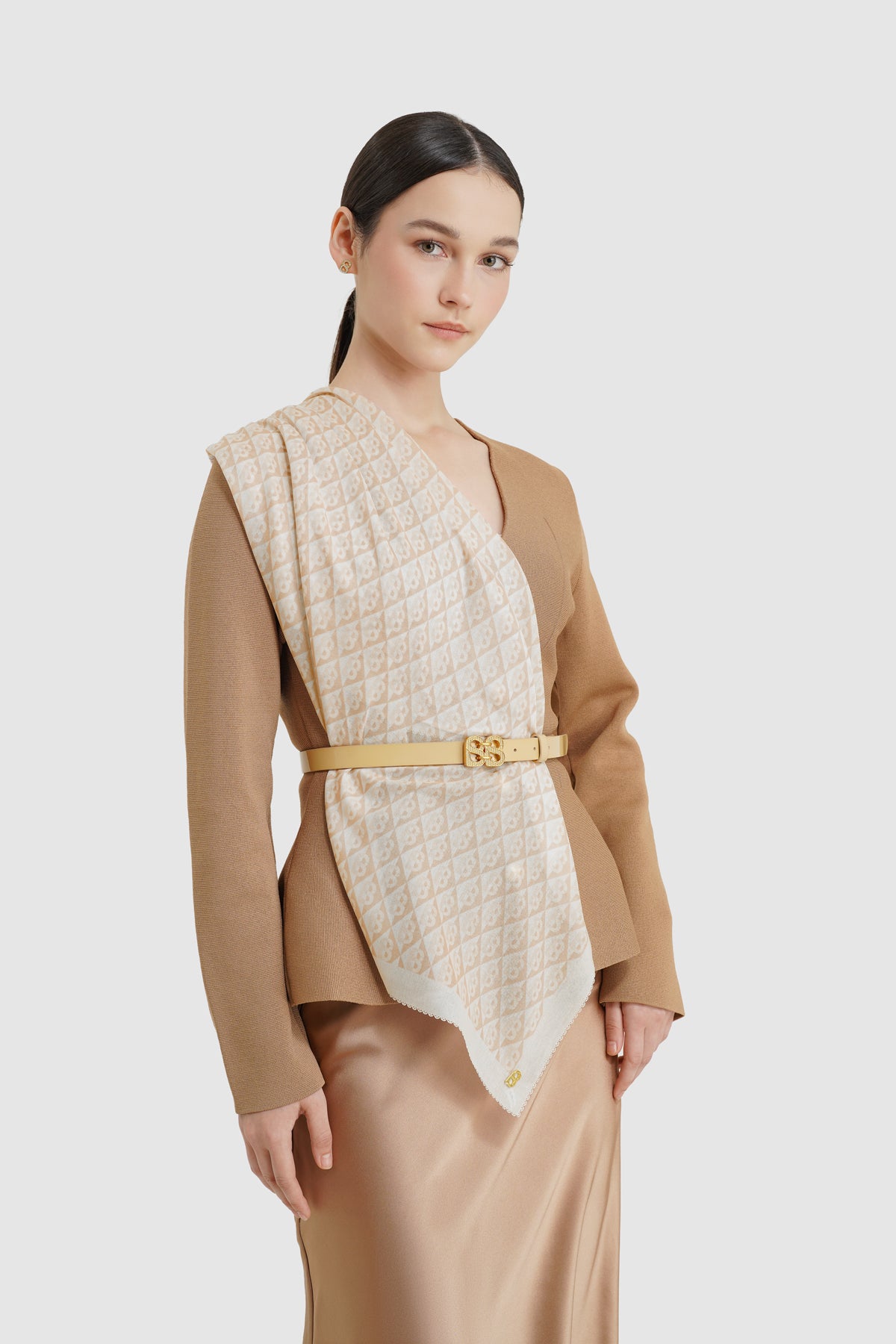 Prism Square - Custard