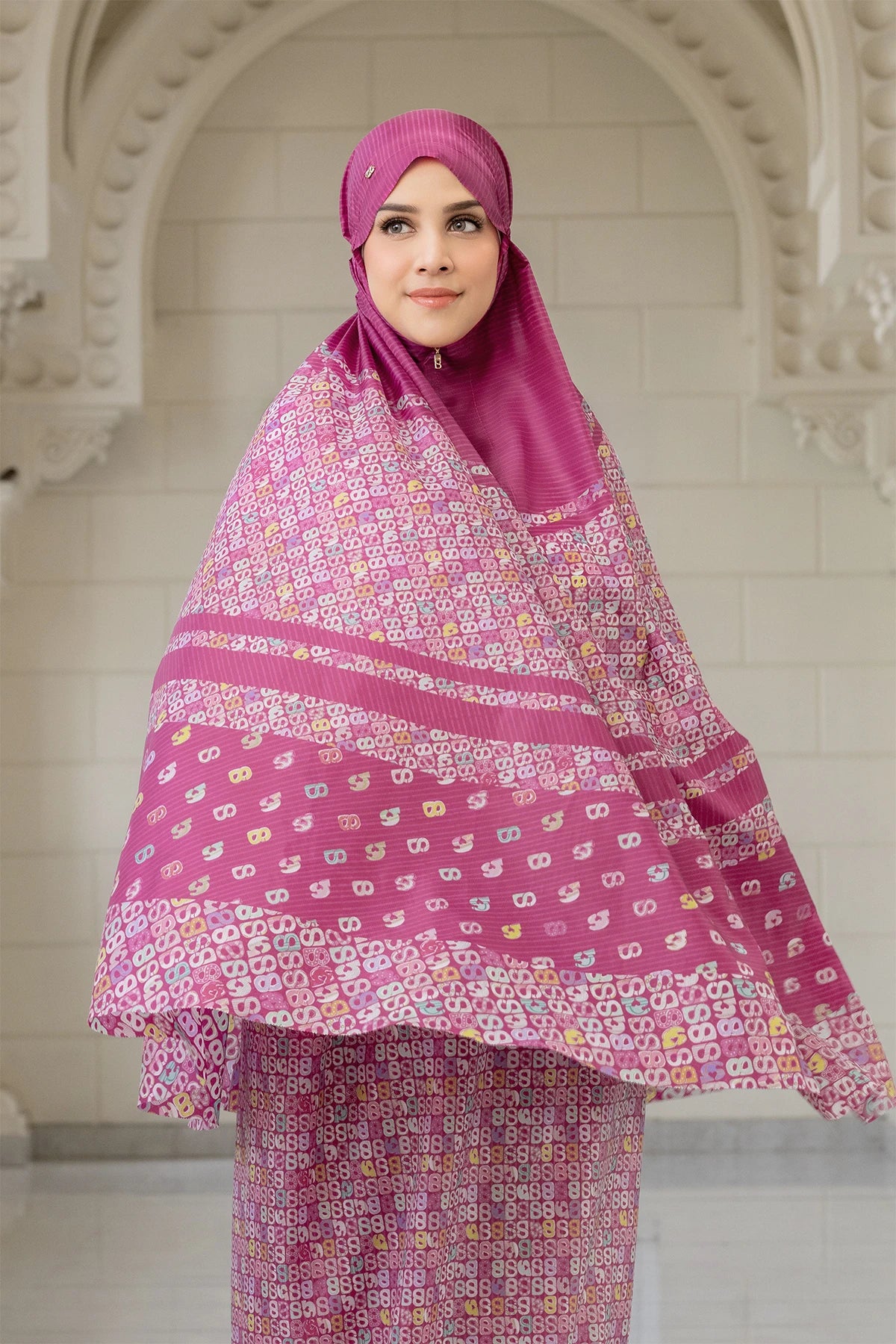 Nagita Capsule Prayer Robe - Fuchsia Rose