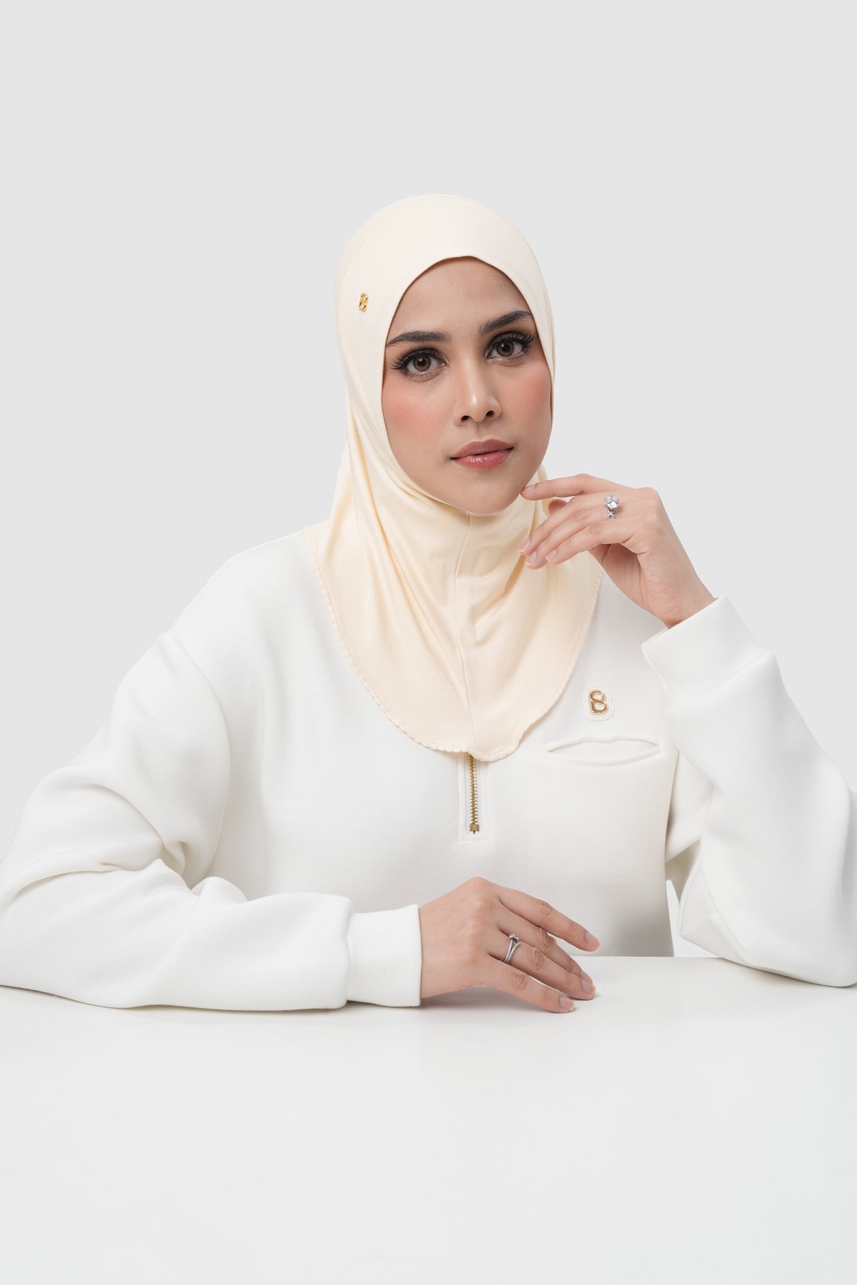 Instant Slip-On - Milk