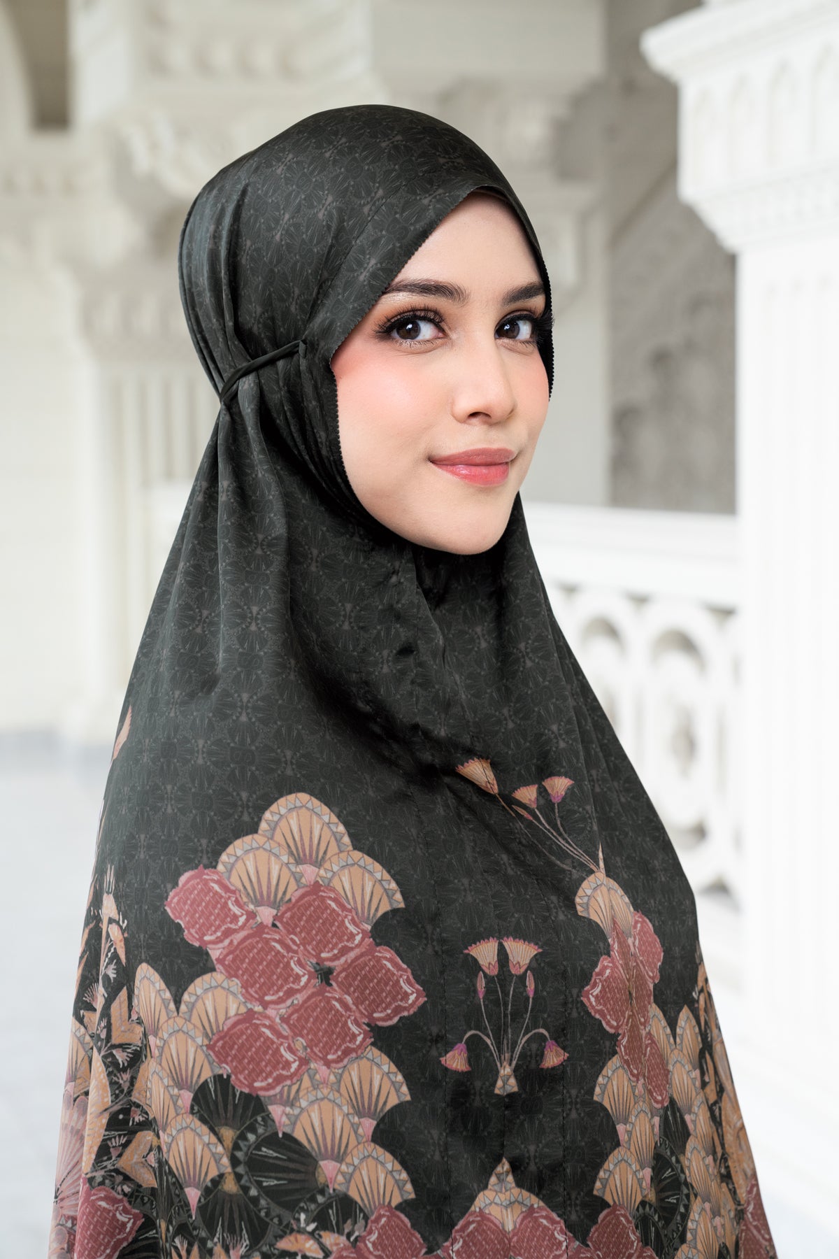 Egypt Robe Egypt Prayer Robe - Eclipse – Buttonscarves
