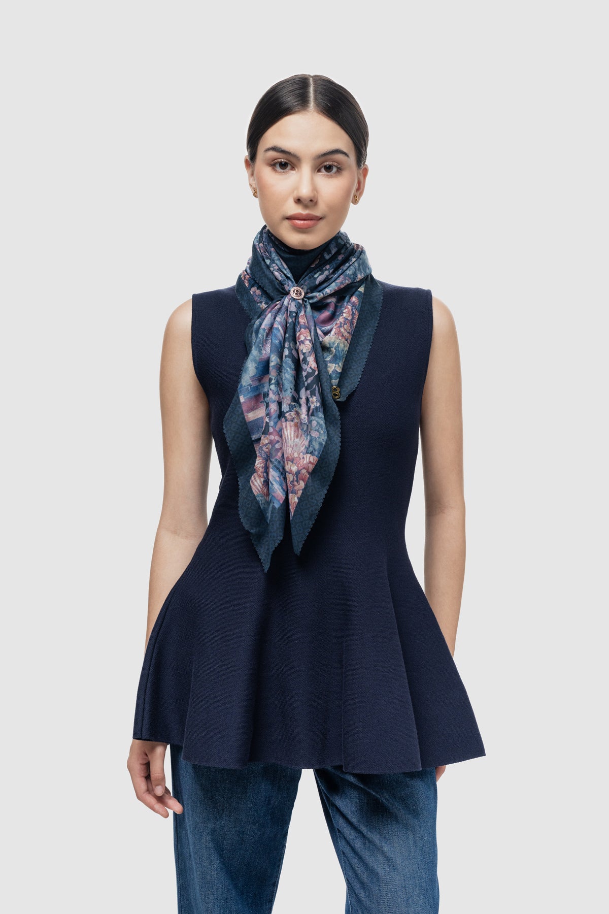 Singapore 2 Square - Bay