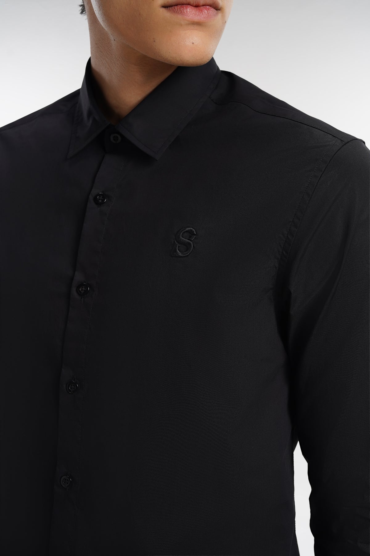 everyday men embroidery shirt in black by buttonscarves with embroidered B logo