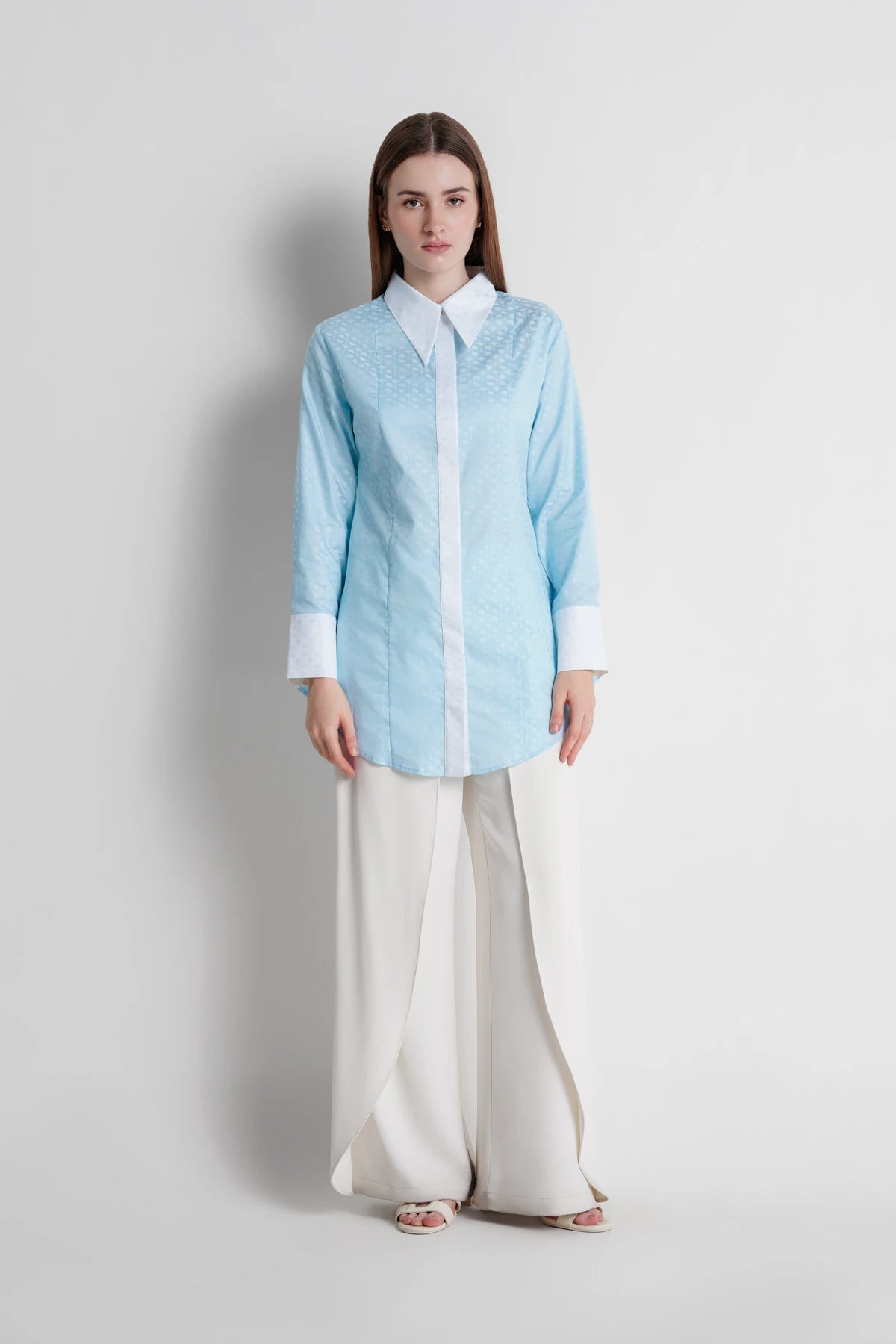 Luna Cotton Pointed Collar - Baby Blue