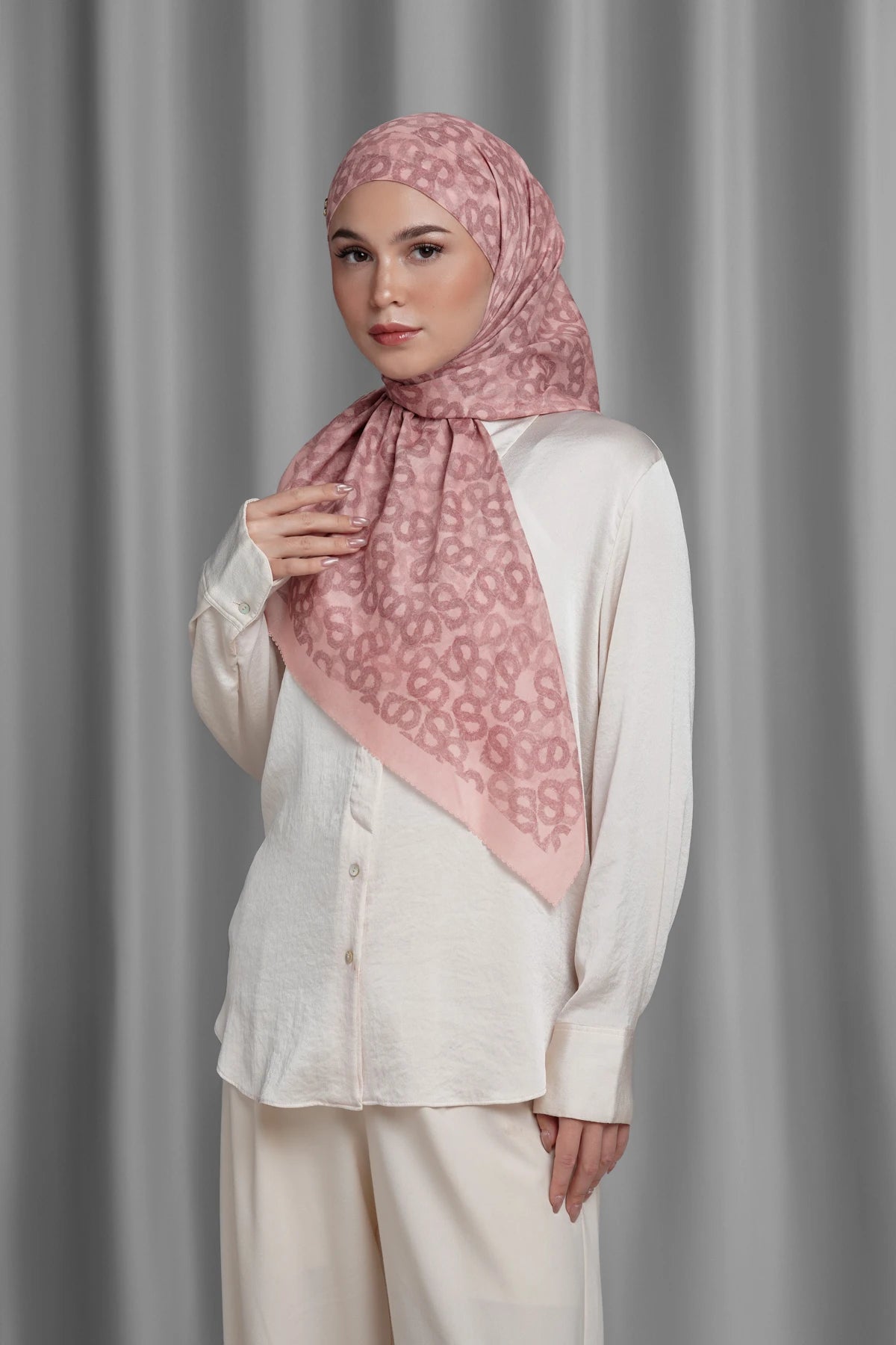 Samla de Fleur Tie Back Square - Mellow Rose