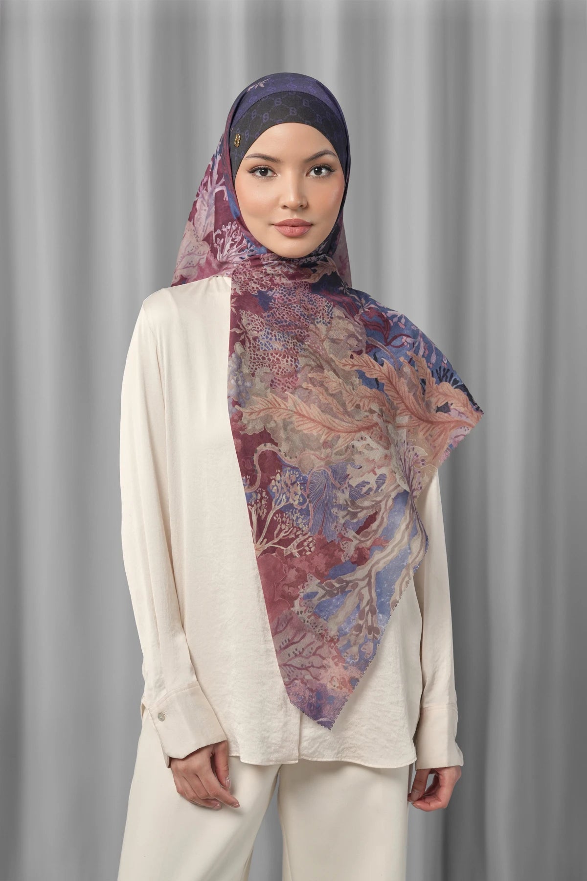 under the sea tie back square deep sea styled outfit