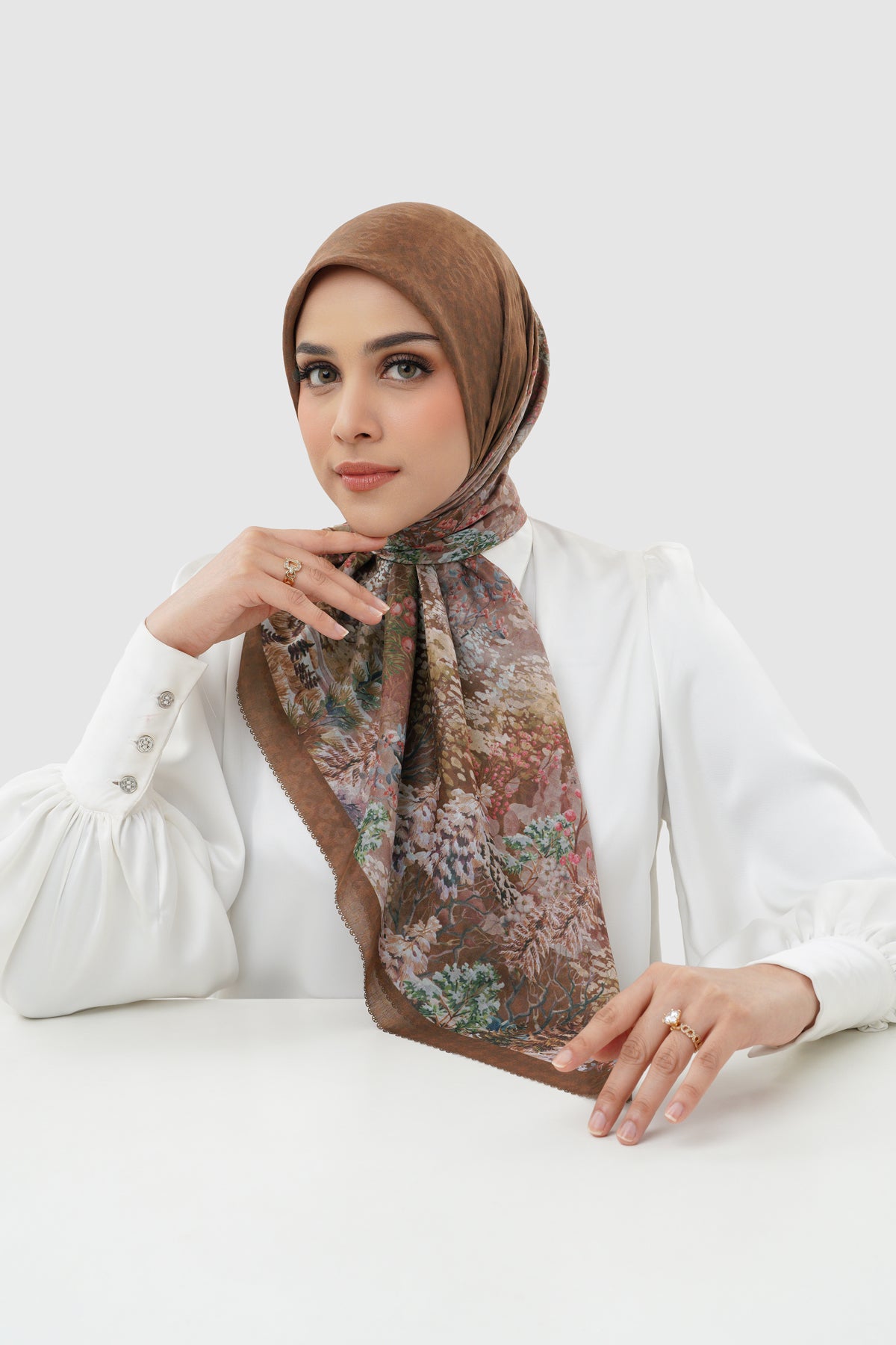 Holiday 3 Jacquard Voile - Pine