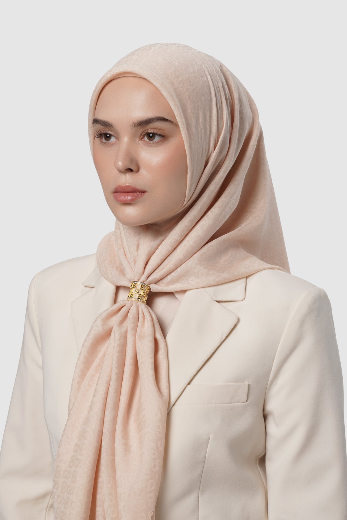 Adara Ring Brooch - Gold