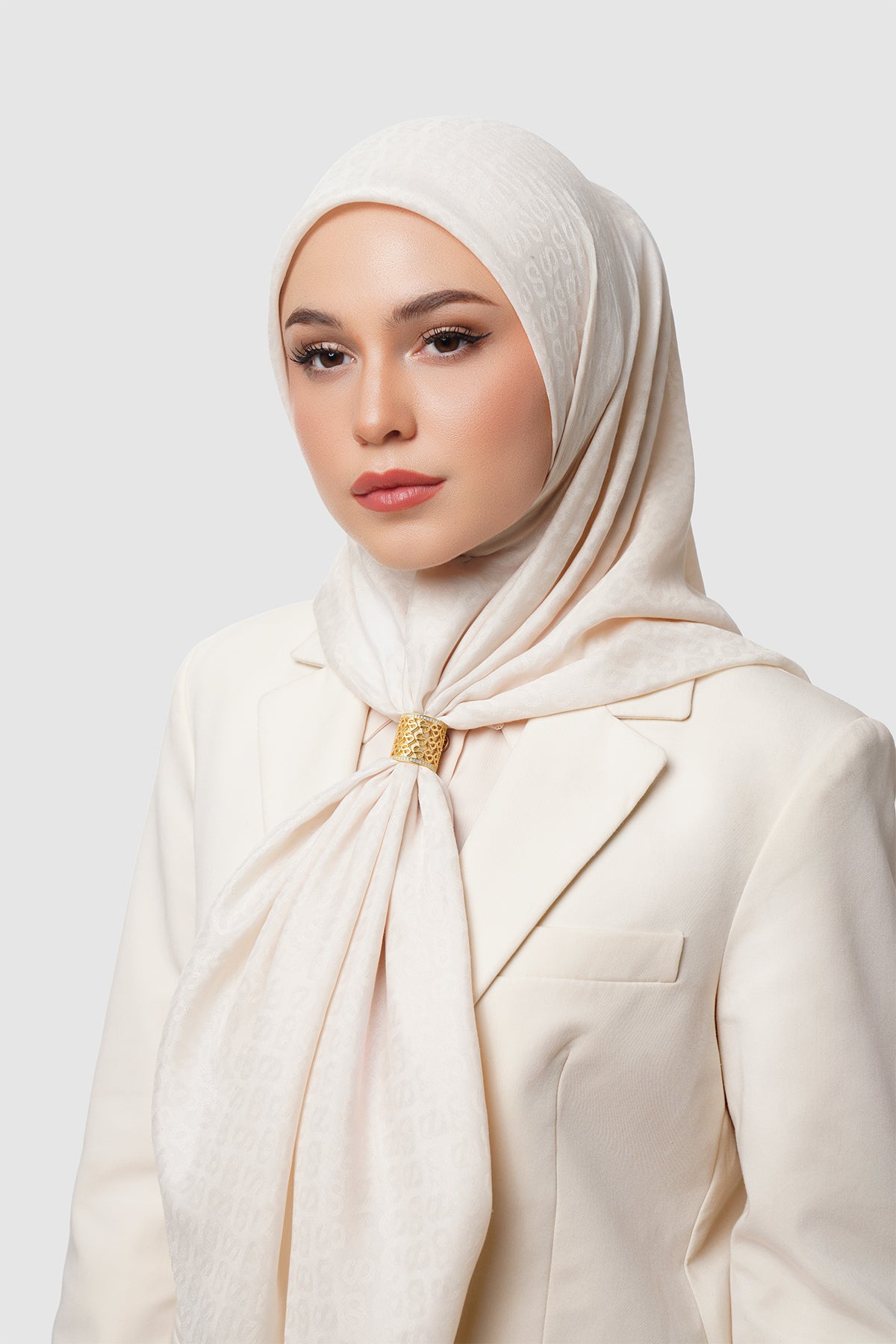 Kara Ring Brooch - Gold