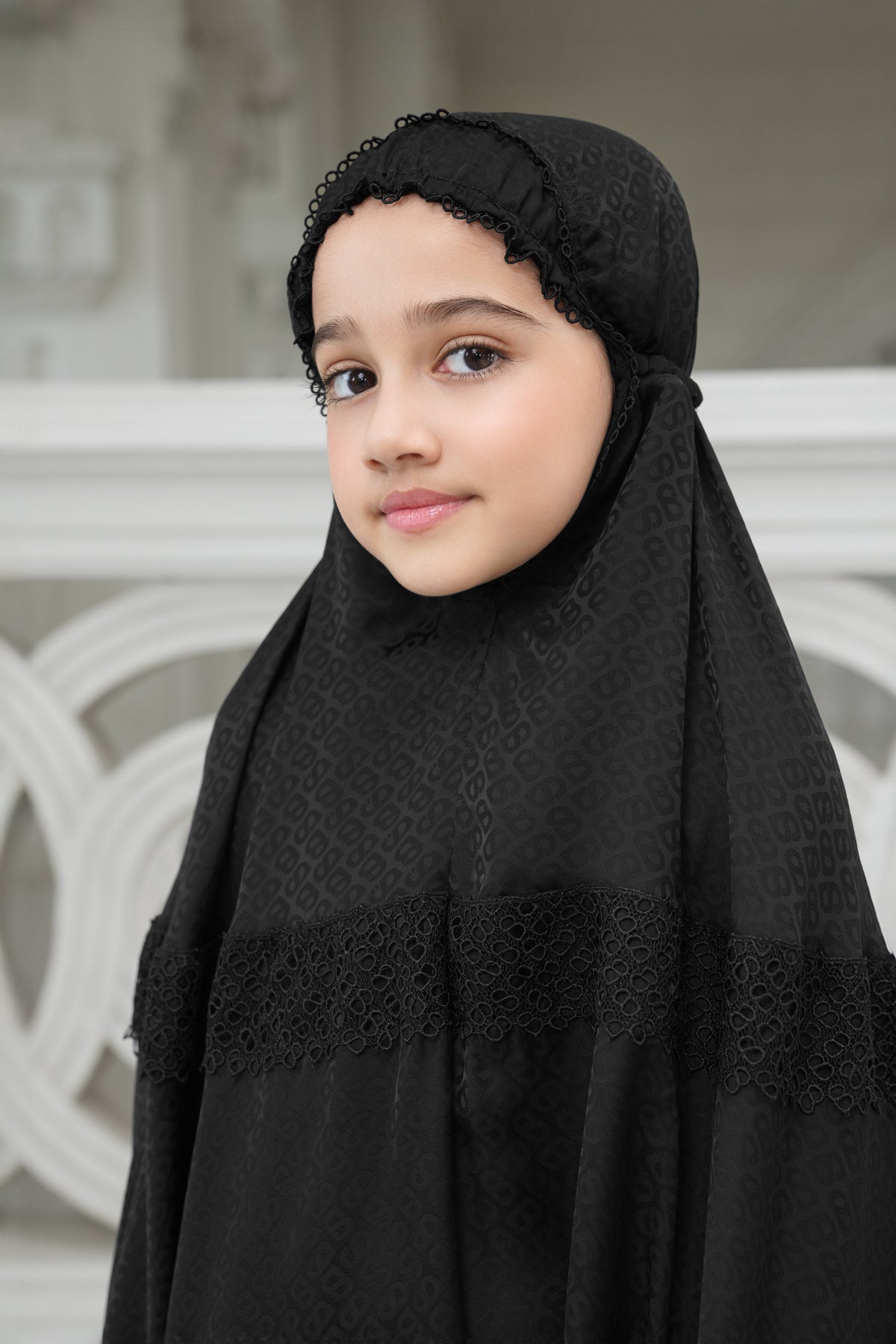 Safa Kids Prayer Robe - Black