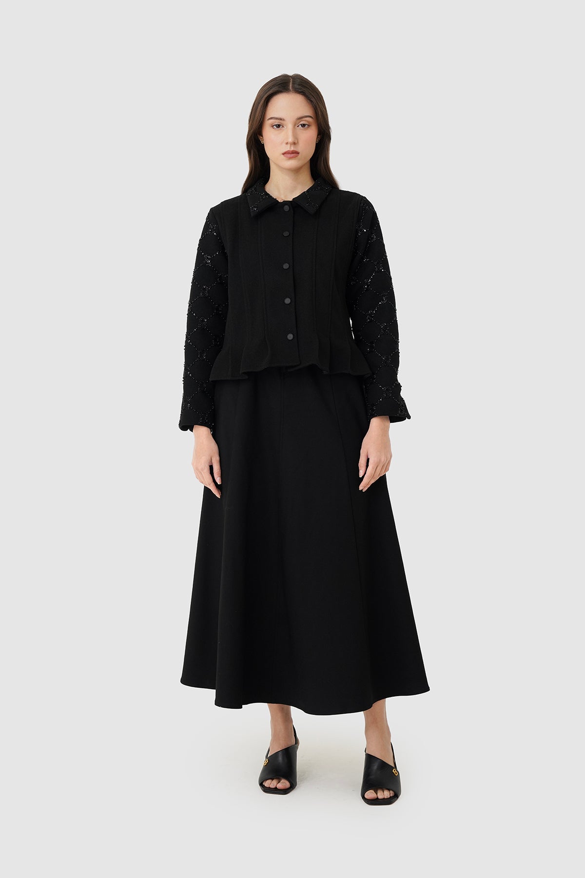 Beverly Pleated Outer - Black