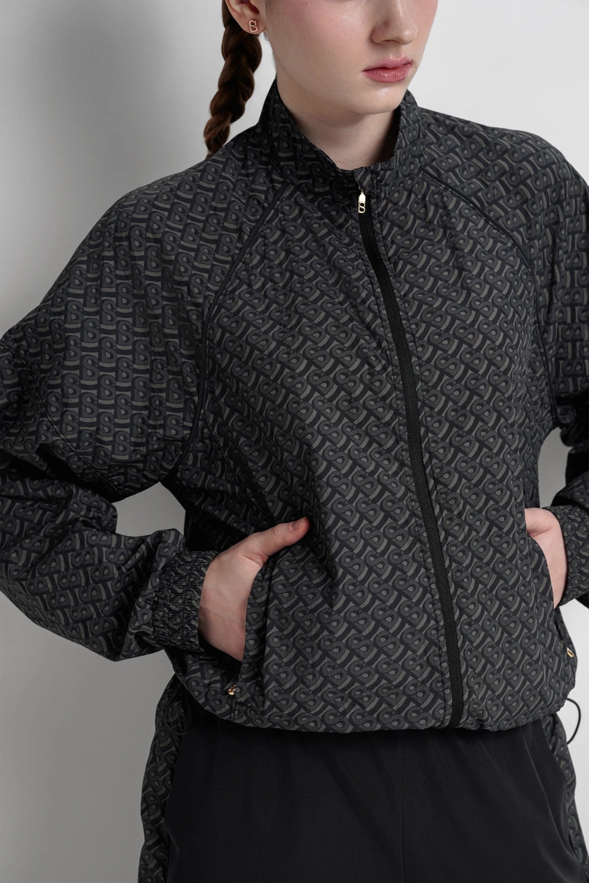 bimu windbreaker jacket in black by buttonscarves detail