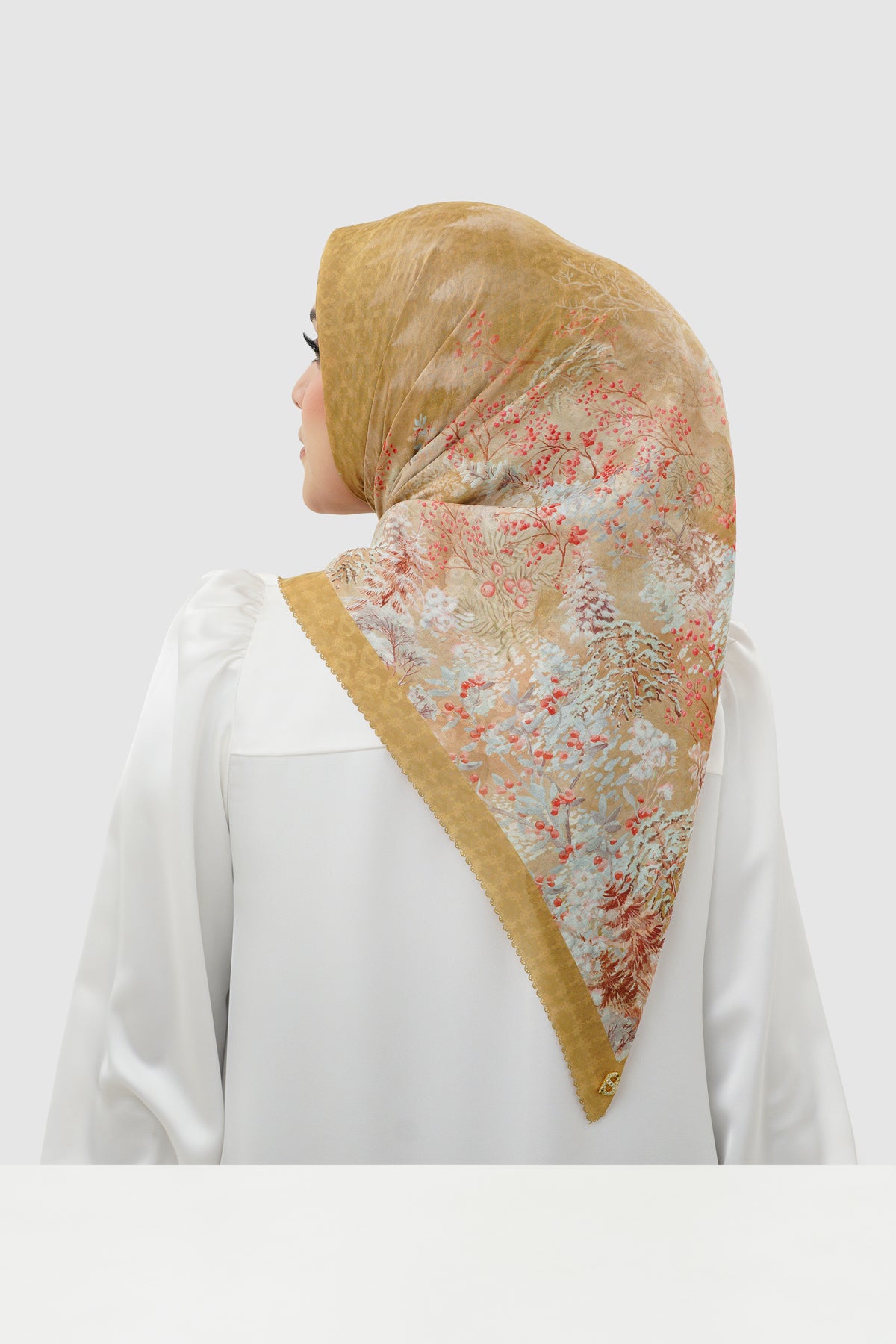Holiday 3 Jacquard Voile - Chestnut