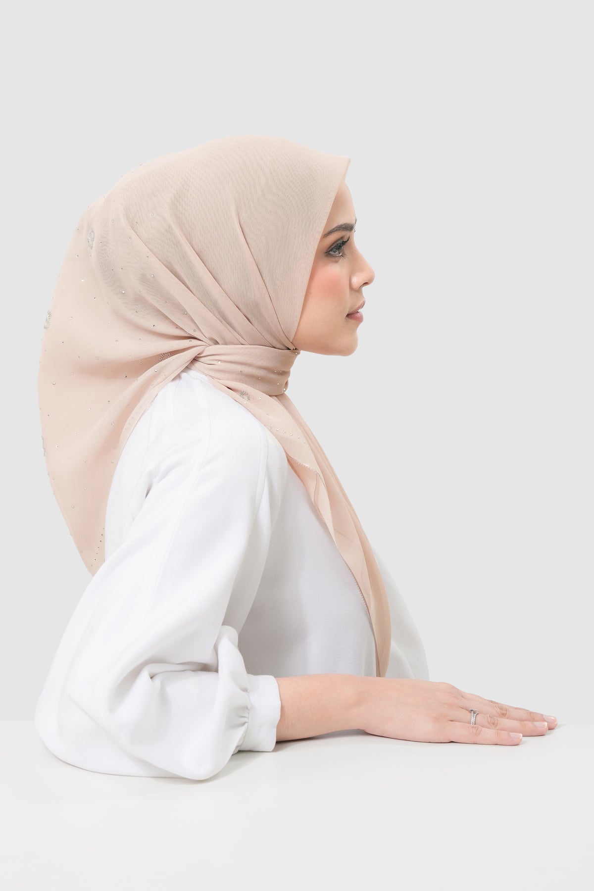 Everyday Glam Scarf - Beige