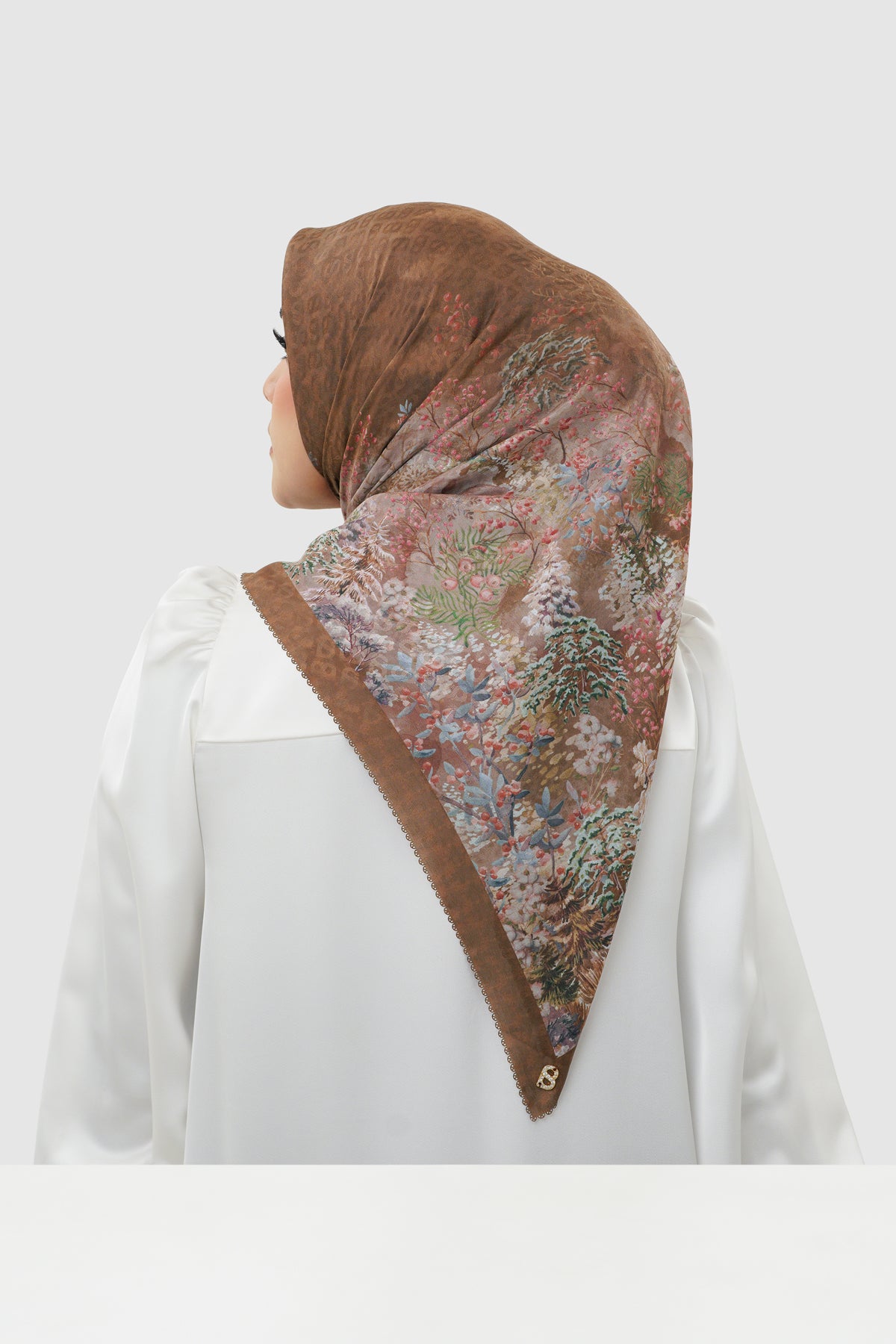 Holiday 3 Jacquard Voile - Pine