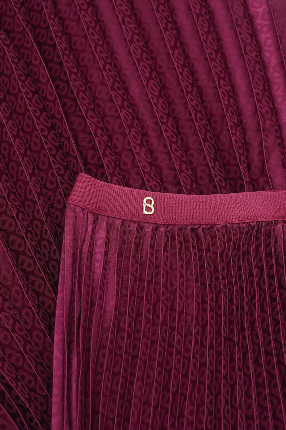 Alana Tapis Skirt - Raspberry