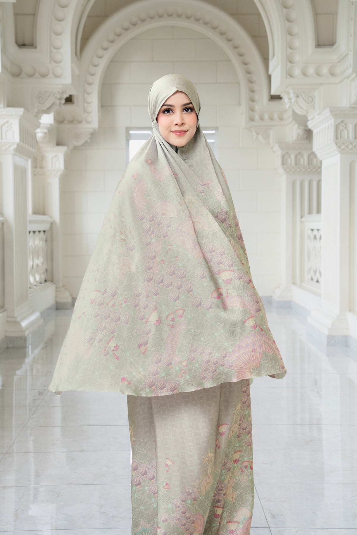 Egypt Prayer Robe - Reed