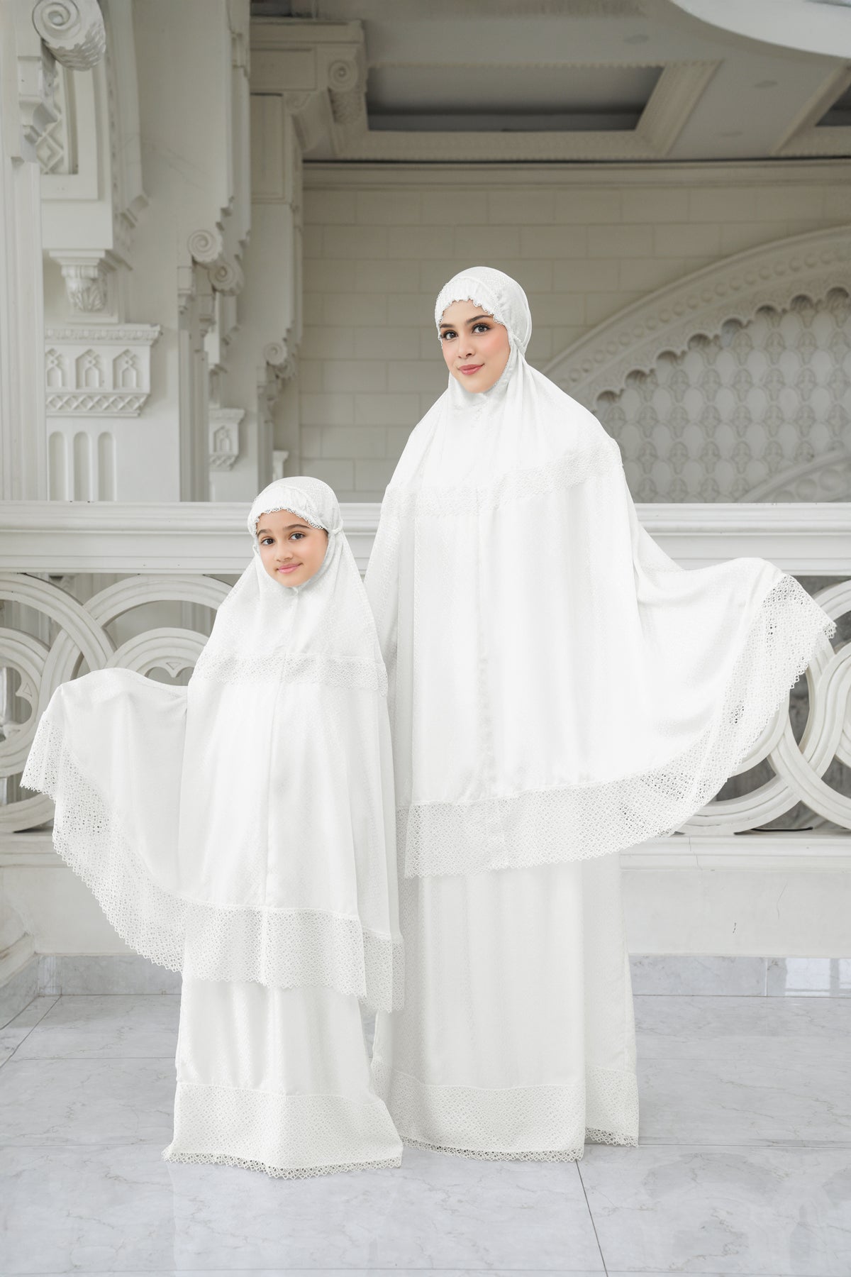 Safa Kids Prayer Robe - Broken White