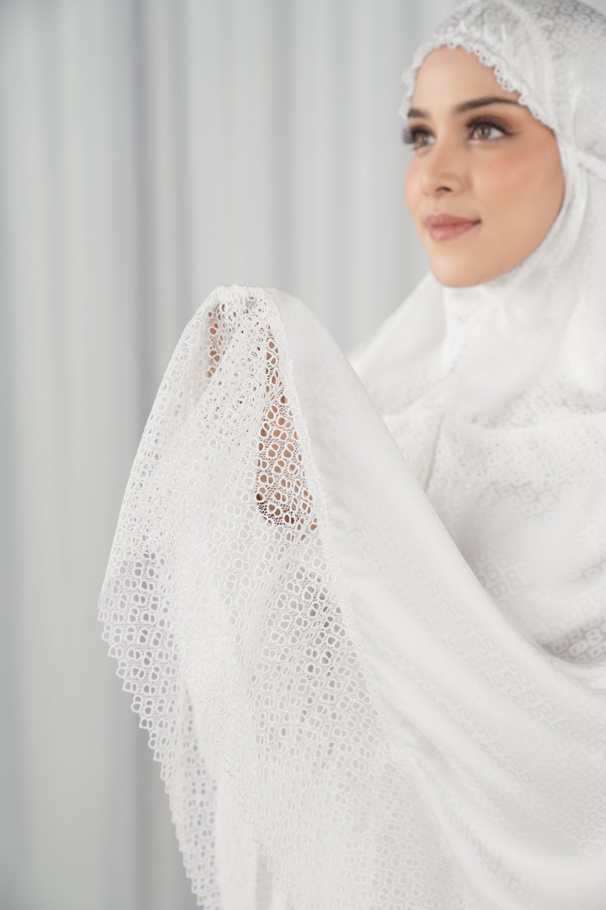 Safa Bergo - Broken White