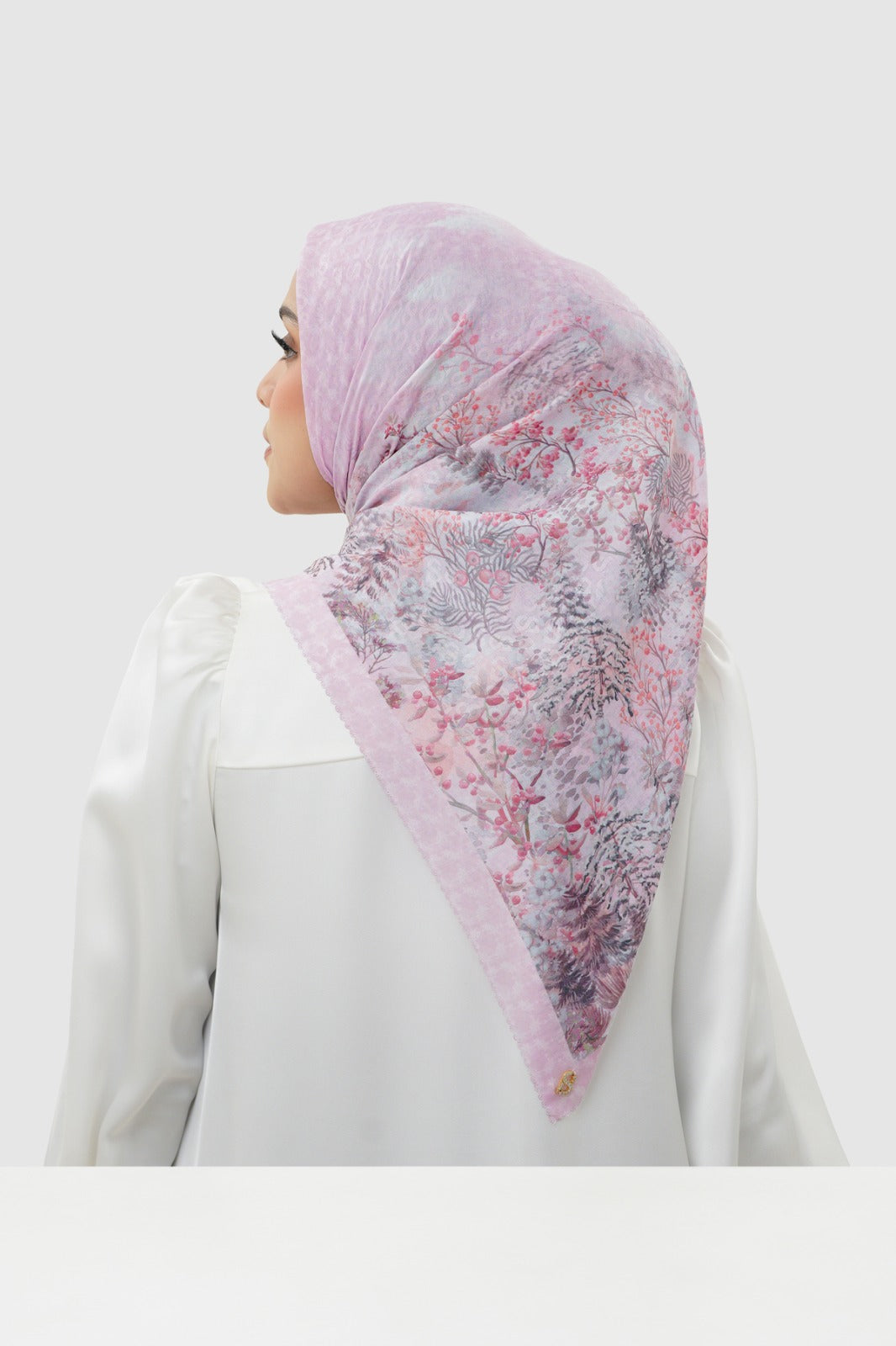 Holiday 3 Jacquard Voile - Snowdrift Pink