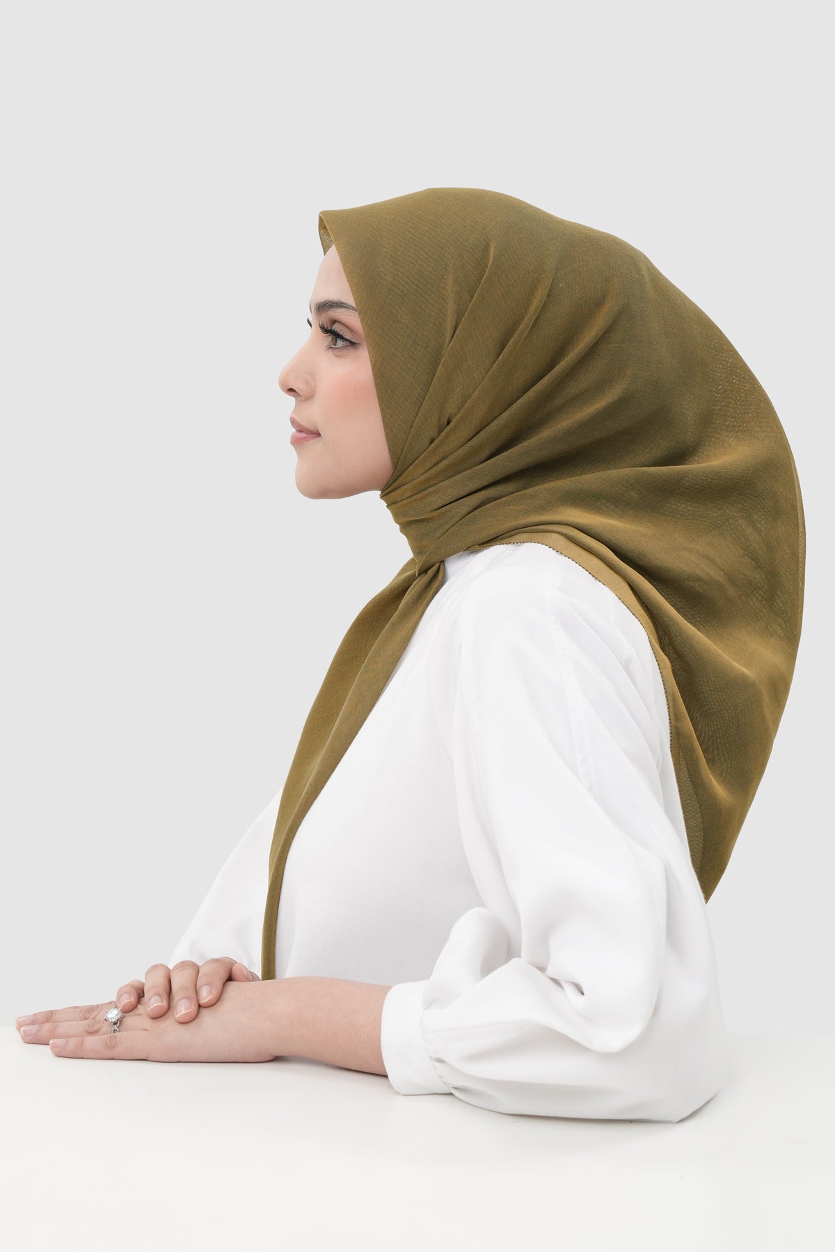 Sunday Square - Olive